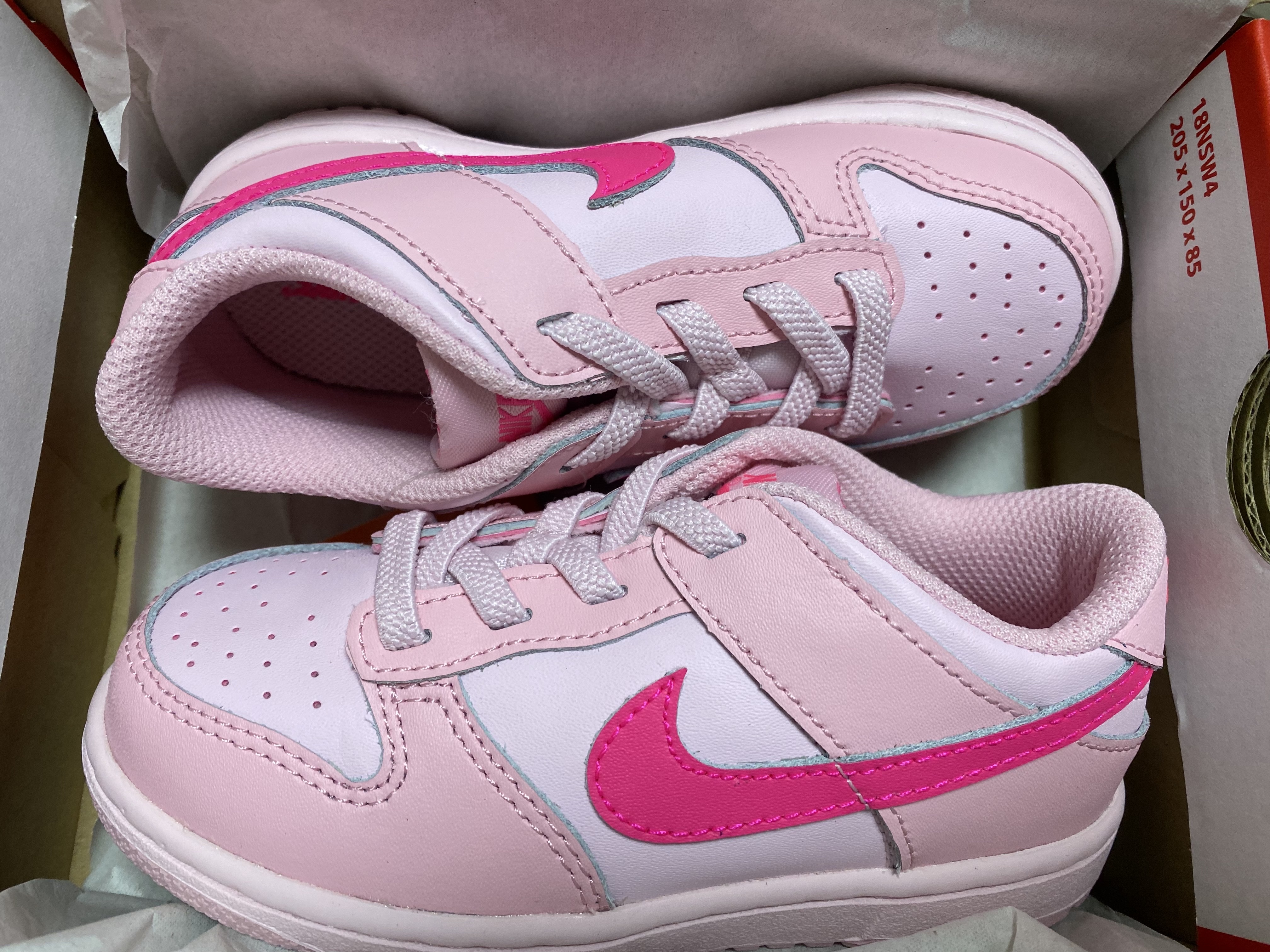 (TD) Nike Dunk Low Triple Pink 착용 스타일