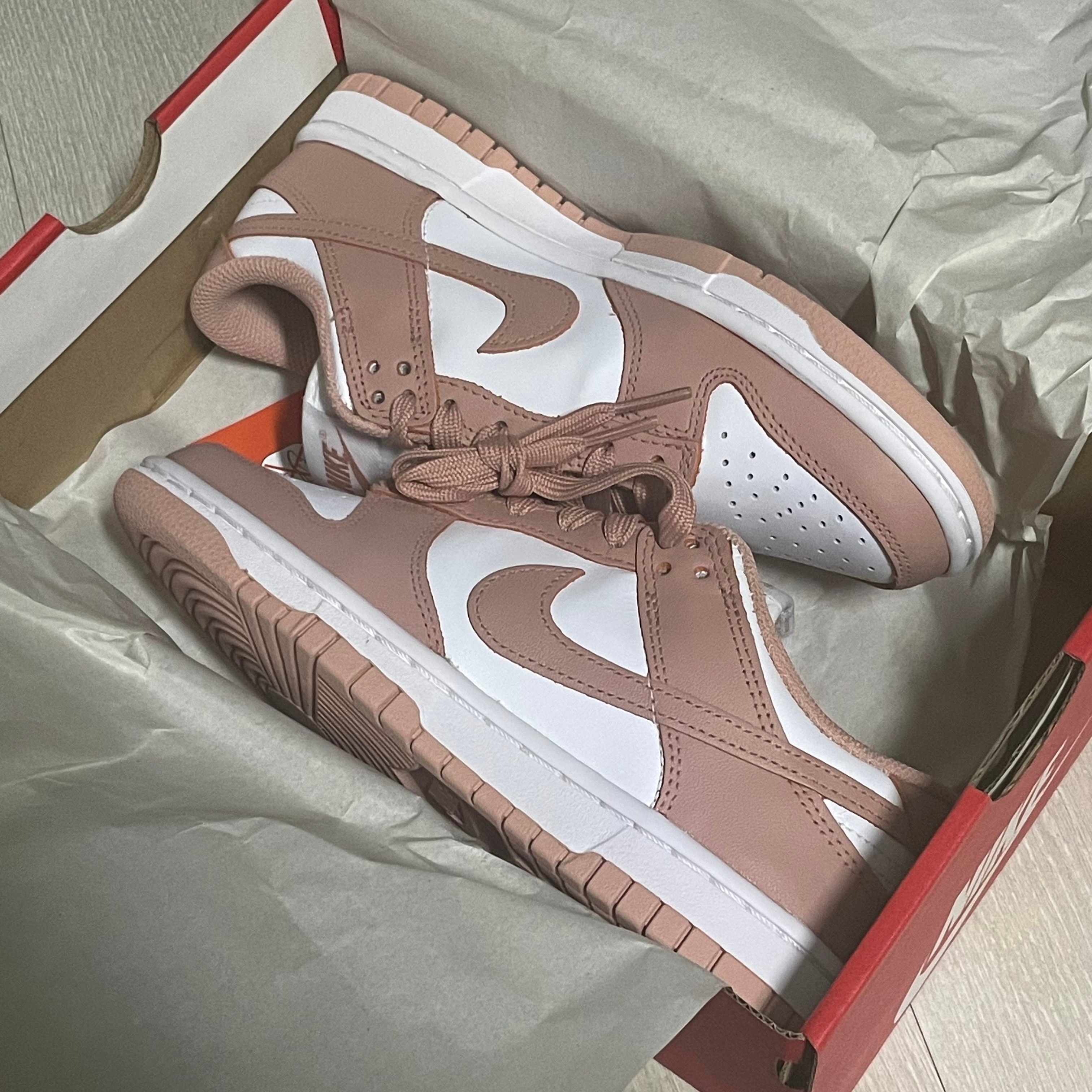 (W) Nike Dunk Low Rose Whisper 착용 스타일