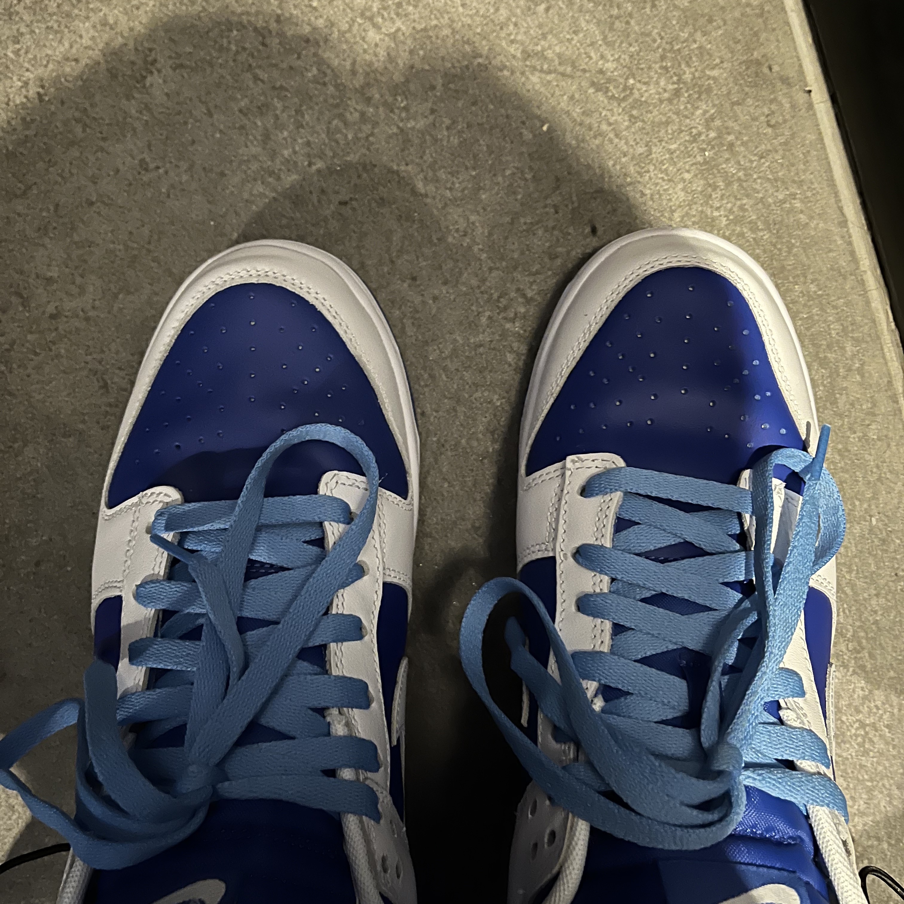 Nike Dunk Low Retro Racer Blue and White 착용 스타일 - 2