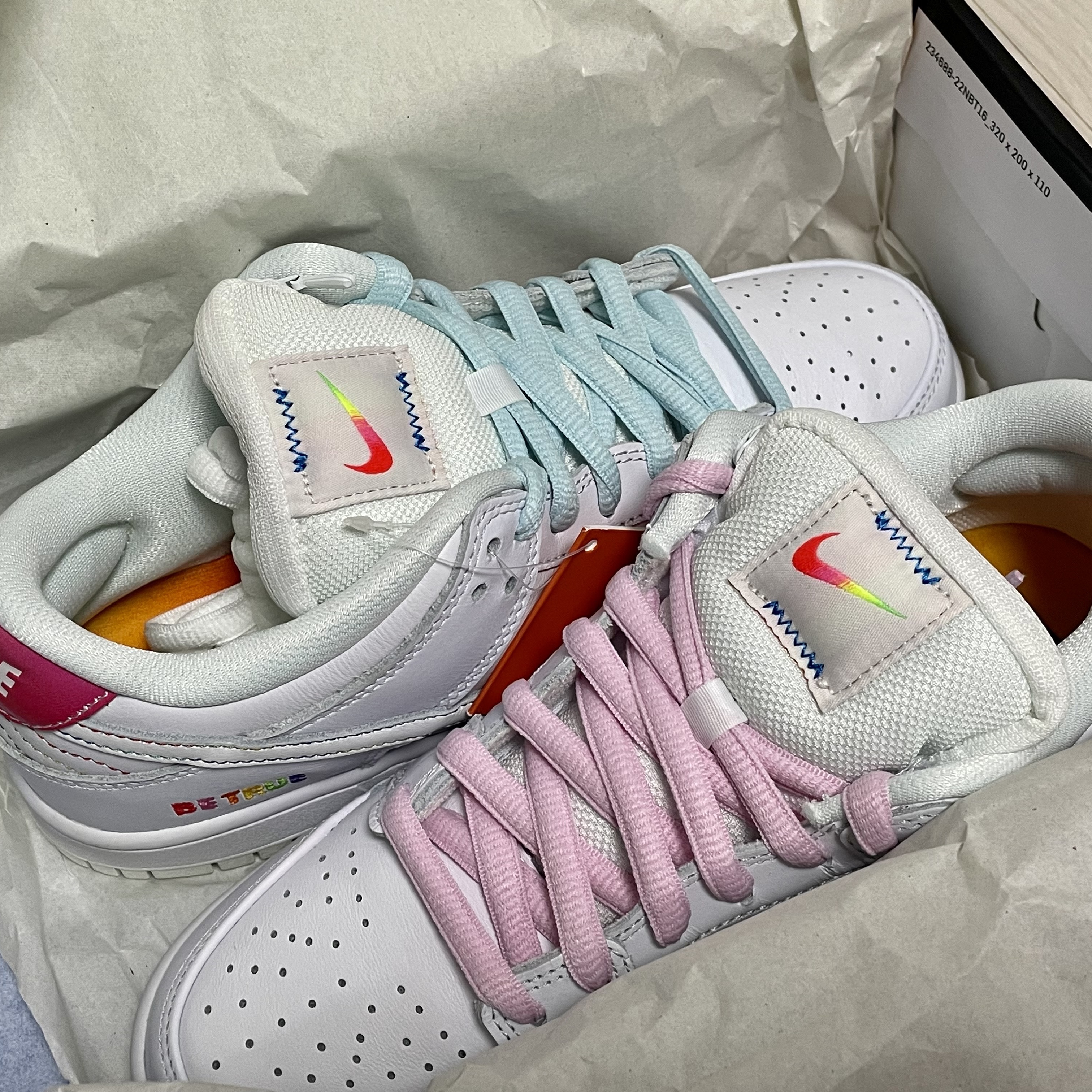 Nike SB Dunk Low Pro Be True 착용 스타일 - 1