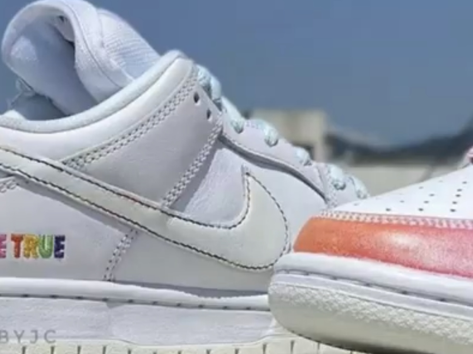 Nike SB Dunk Low Pro Be True 착용 스타일 - 3