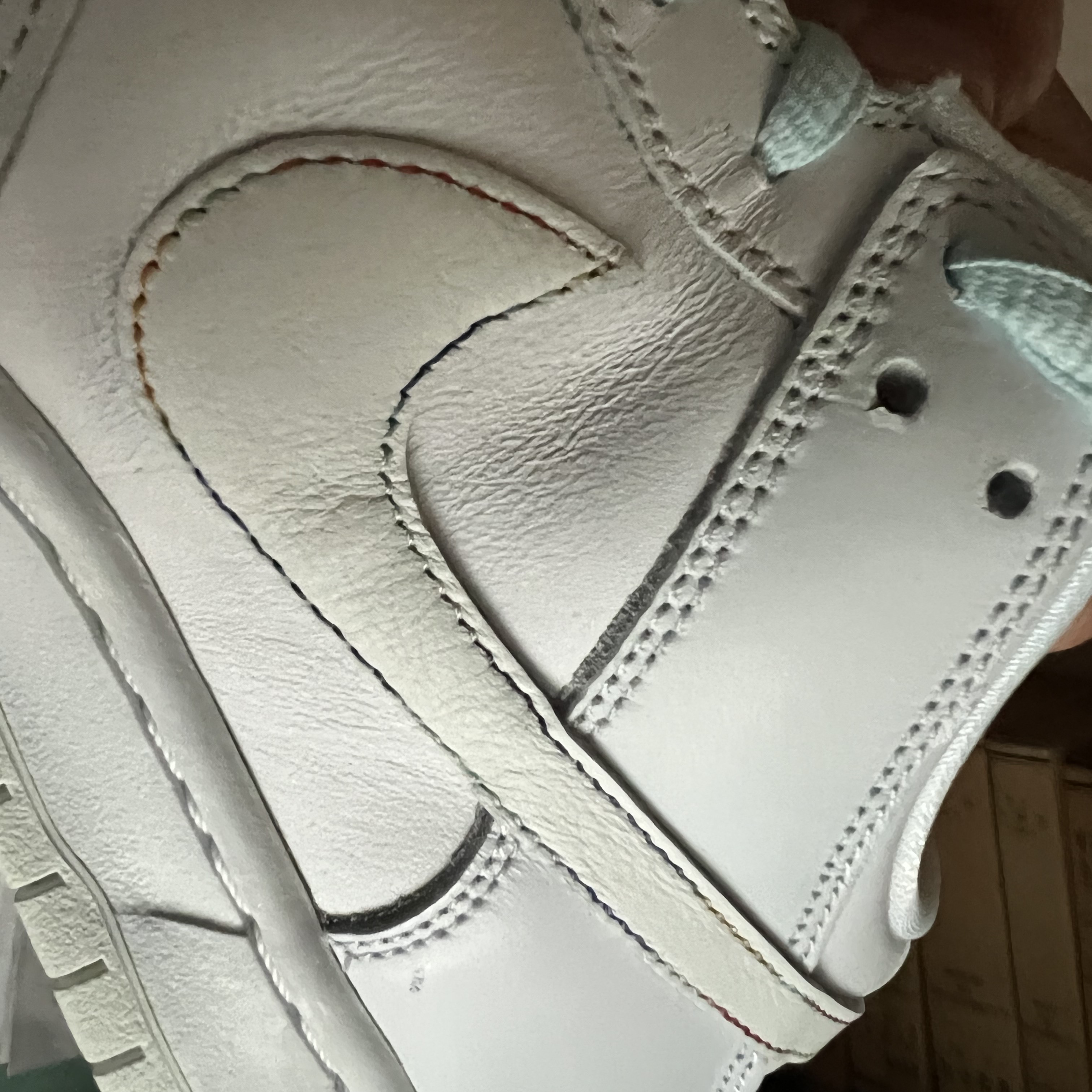 Nike SB Dunk Low Pro Be True 착용 스타일 - 3