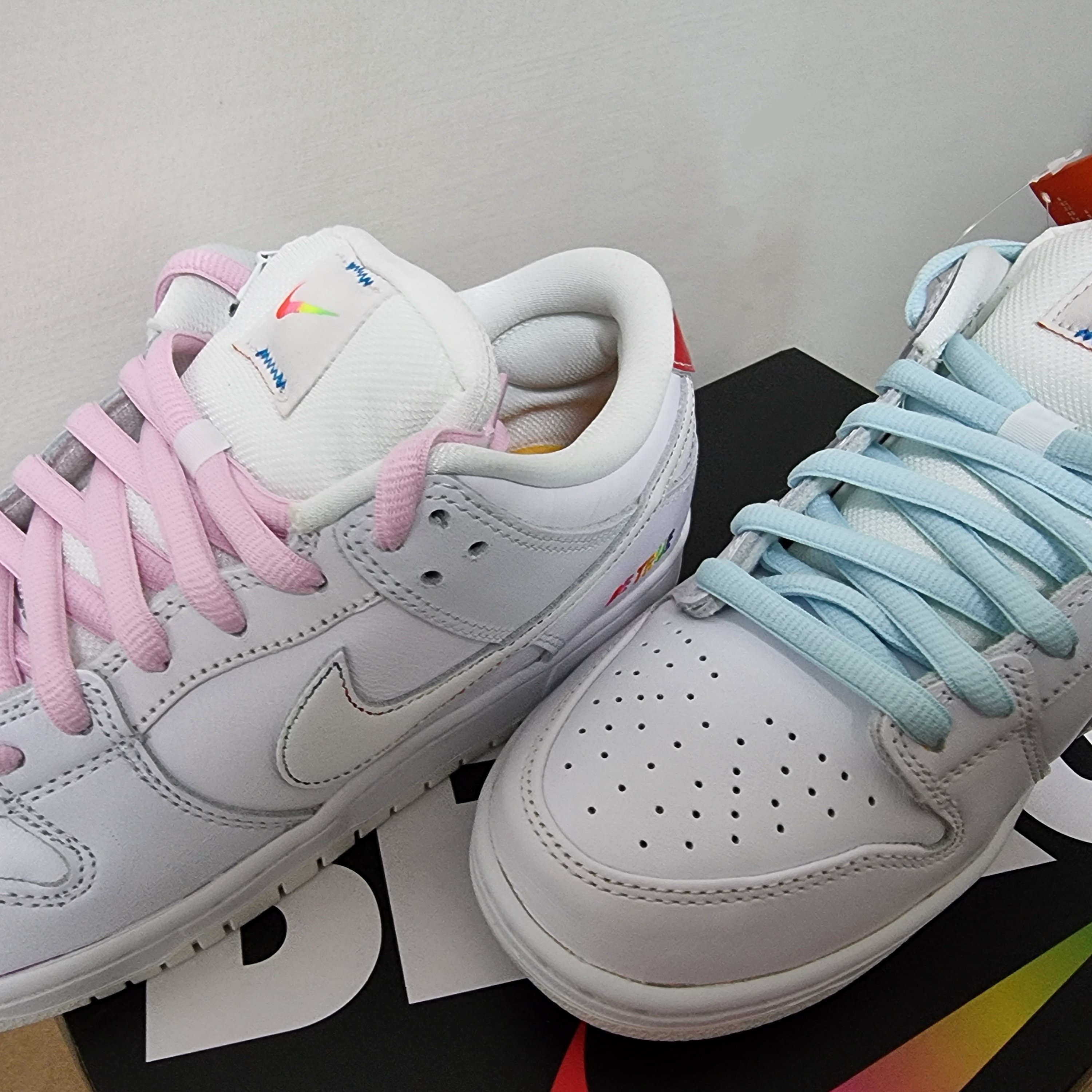 Nike SB Dunk Low Pro Be True 착용 스타일 - 2