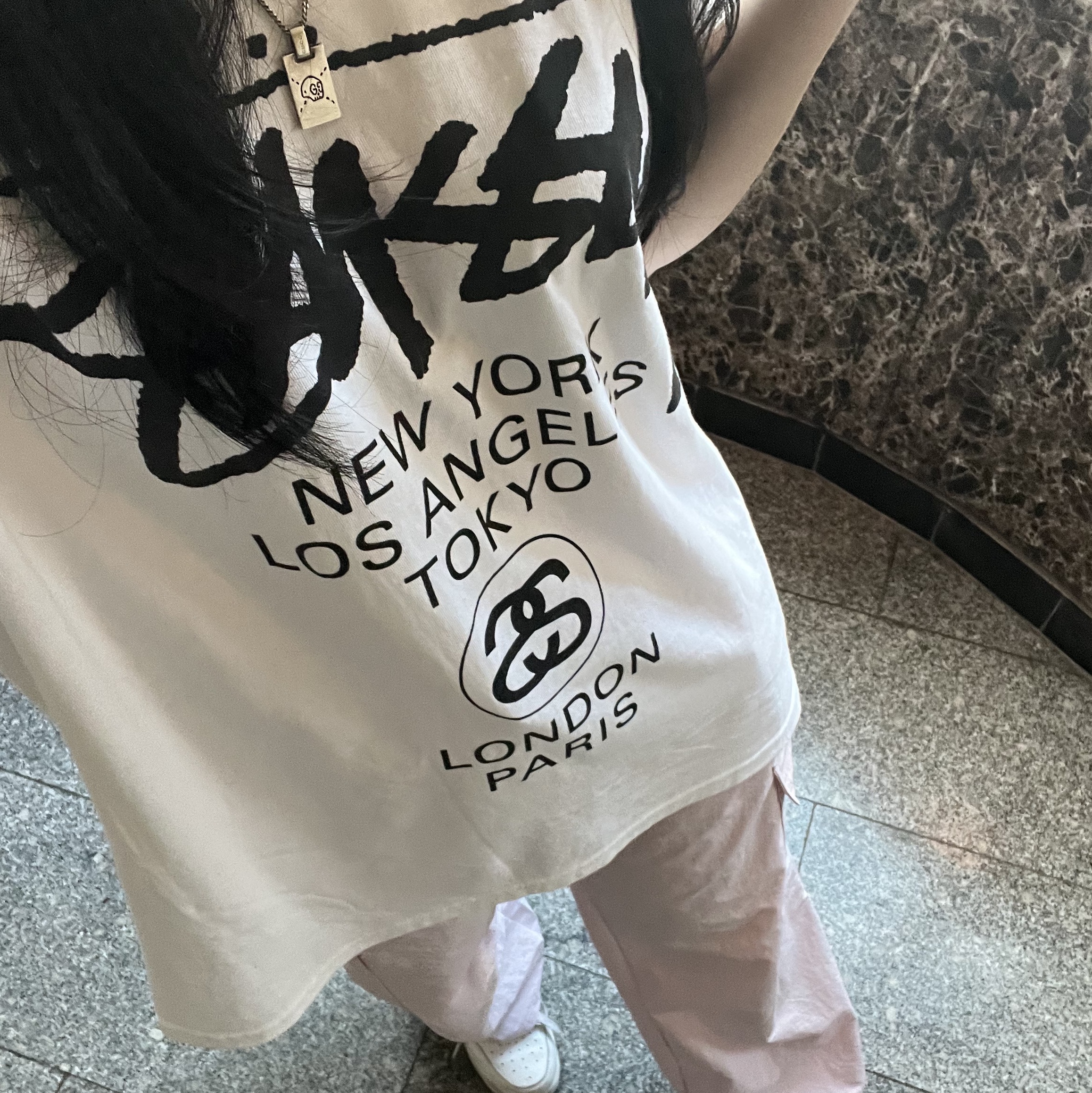 Stussy World Tour T-Shirt White 착용 스타일