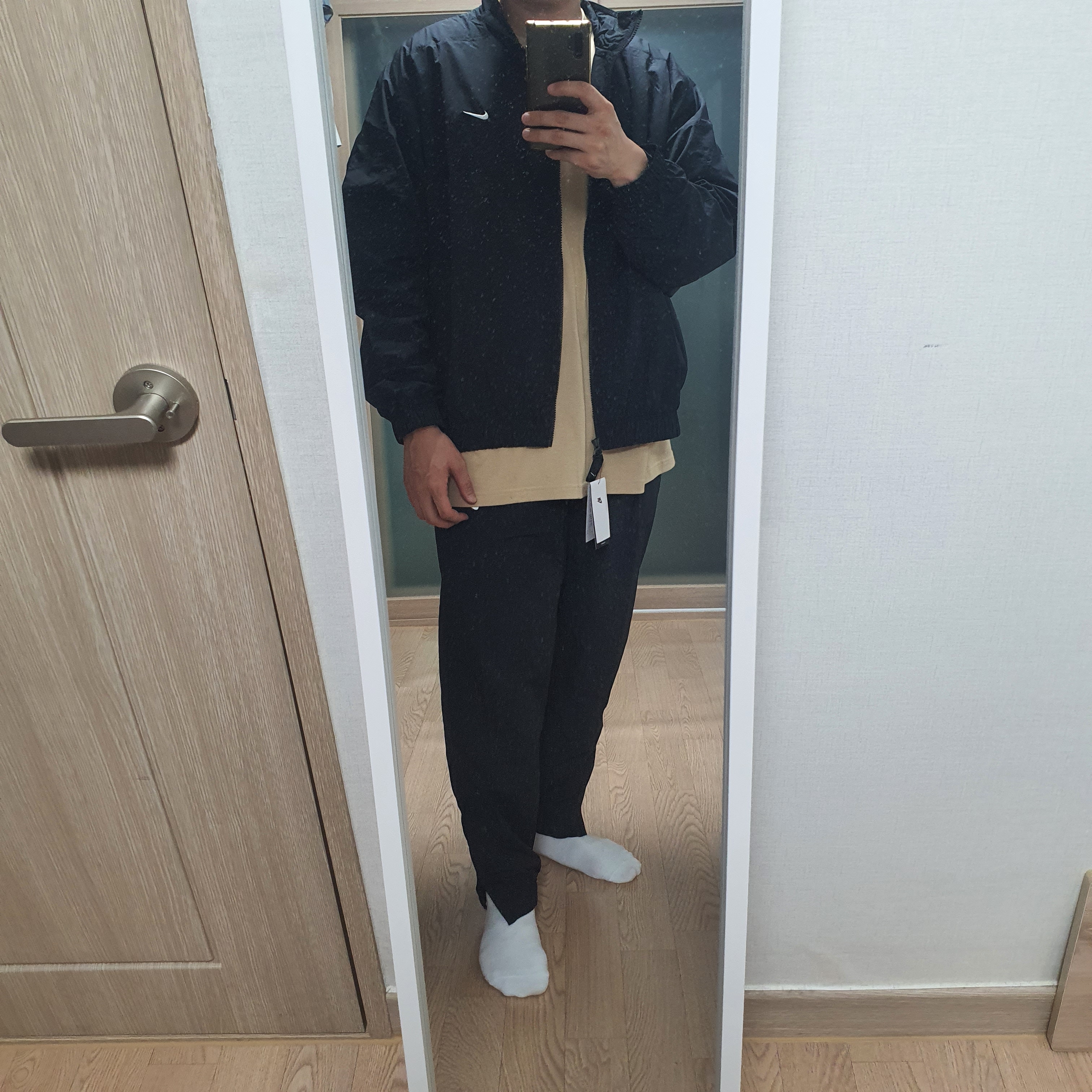 Nike NRG Solo Swoosh Woven Track Pants Black White - Asia, Nike NRG Solo Swoosh Woven Track Jacket Black - Asia 착용 스타일