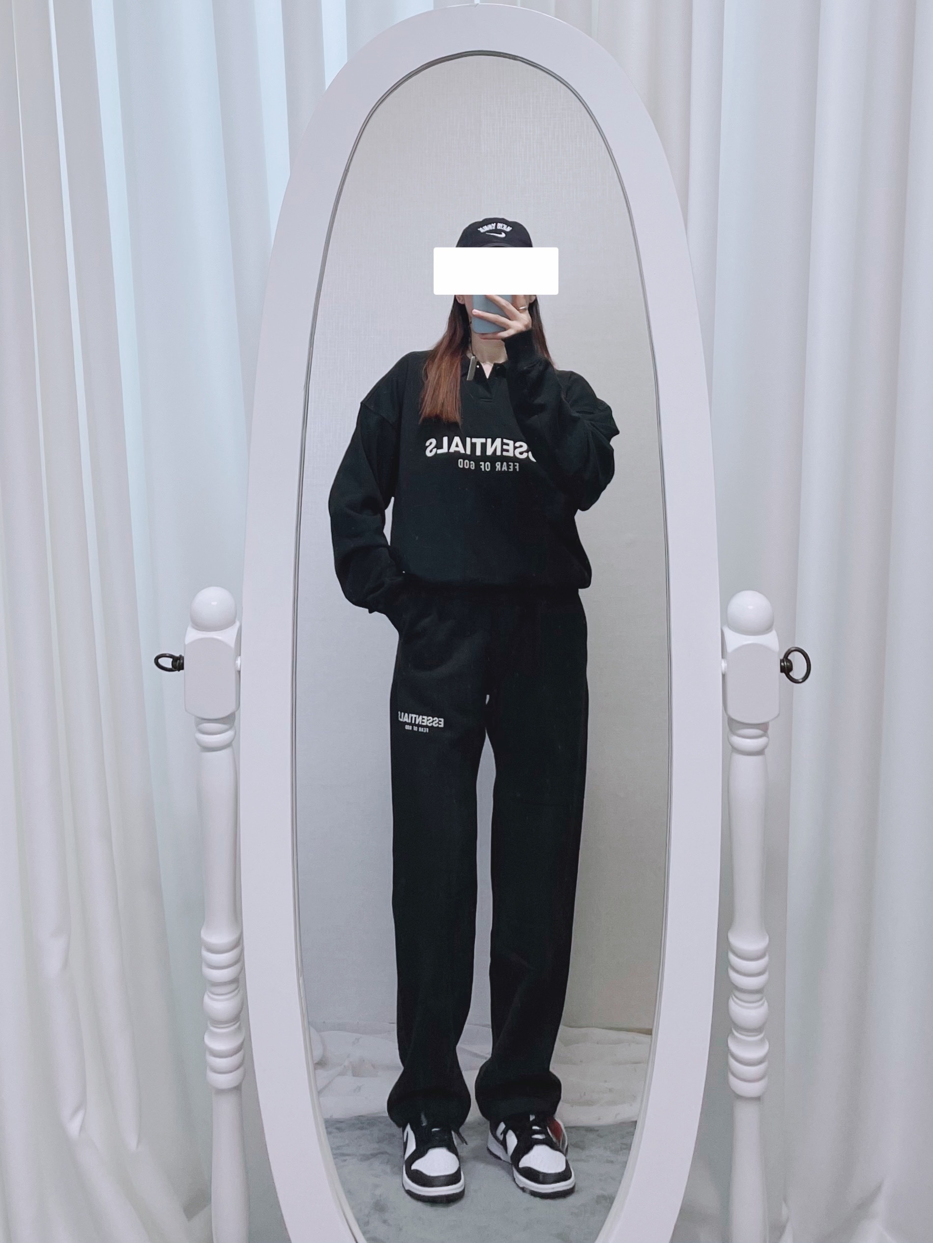 (Kids) Essentials The Core Collection Long Sleeve Polo Stretch Limo, (W) Nike Dunk Low Black 착용 스타일 - 1