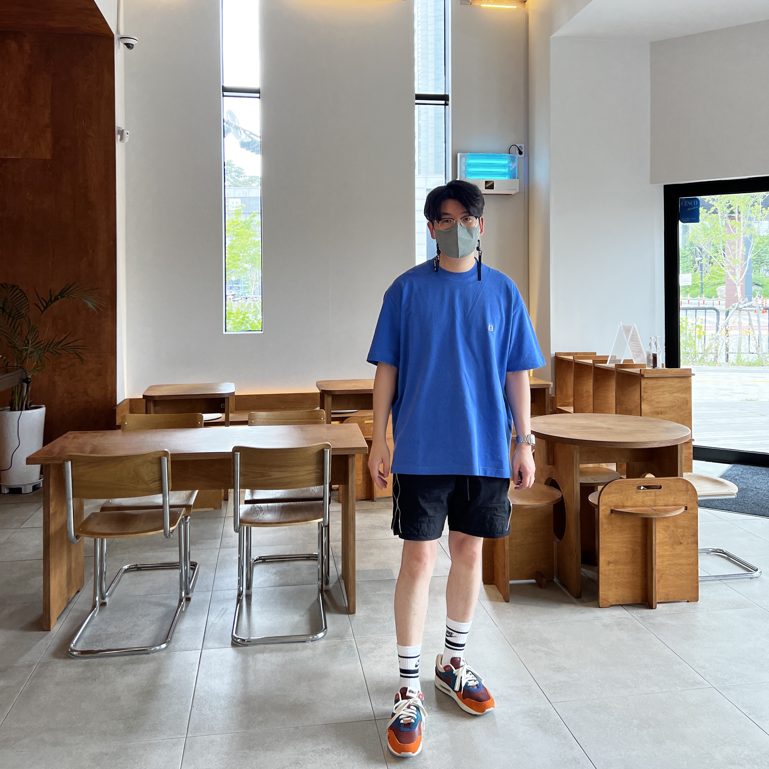 Nike x Kasina Air Max 1 SP Won-Ang Orange 착용 스타일 - 1