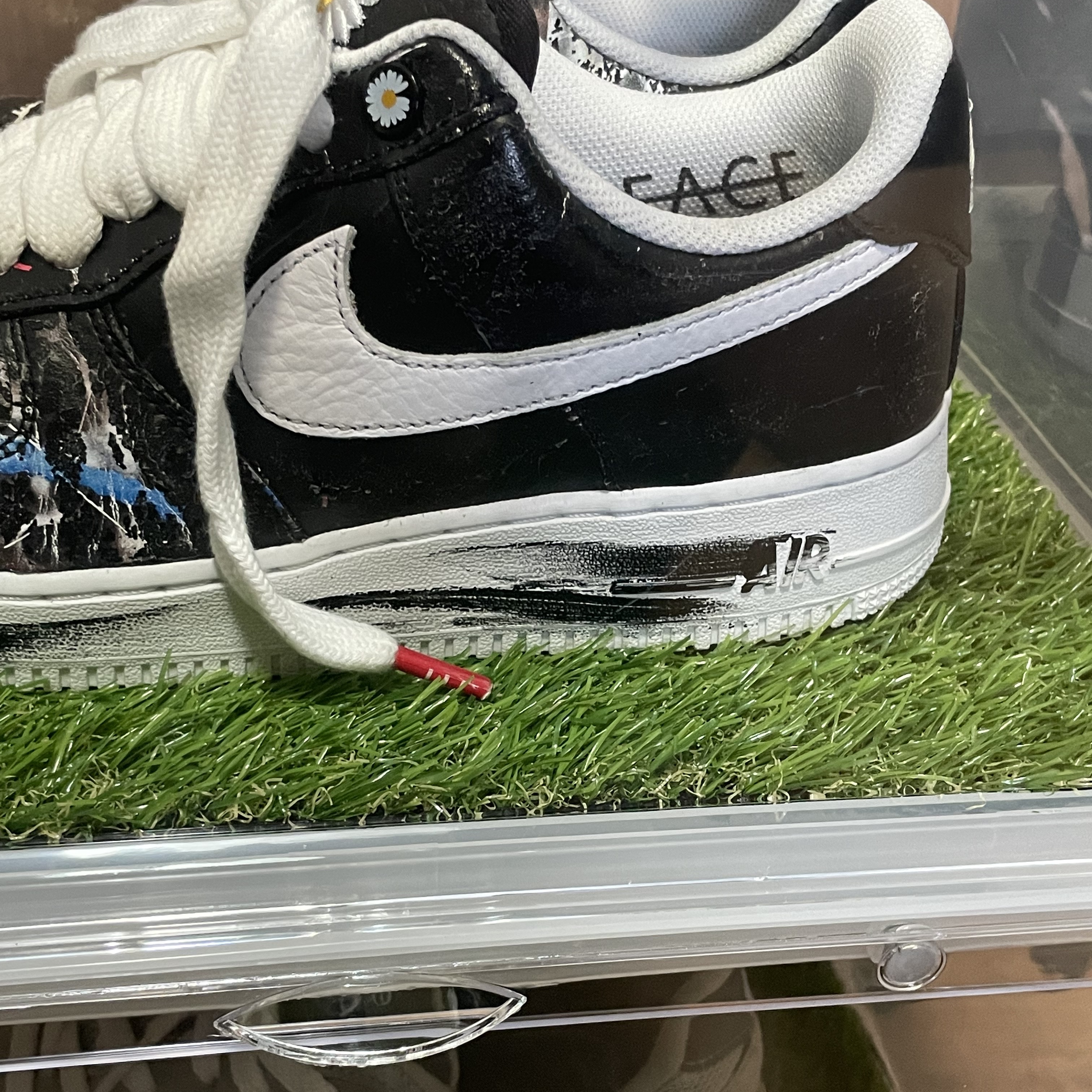 Nike x Peaceminusone Air Force 1 Low Para-Noise 착용 스타일