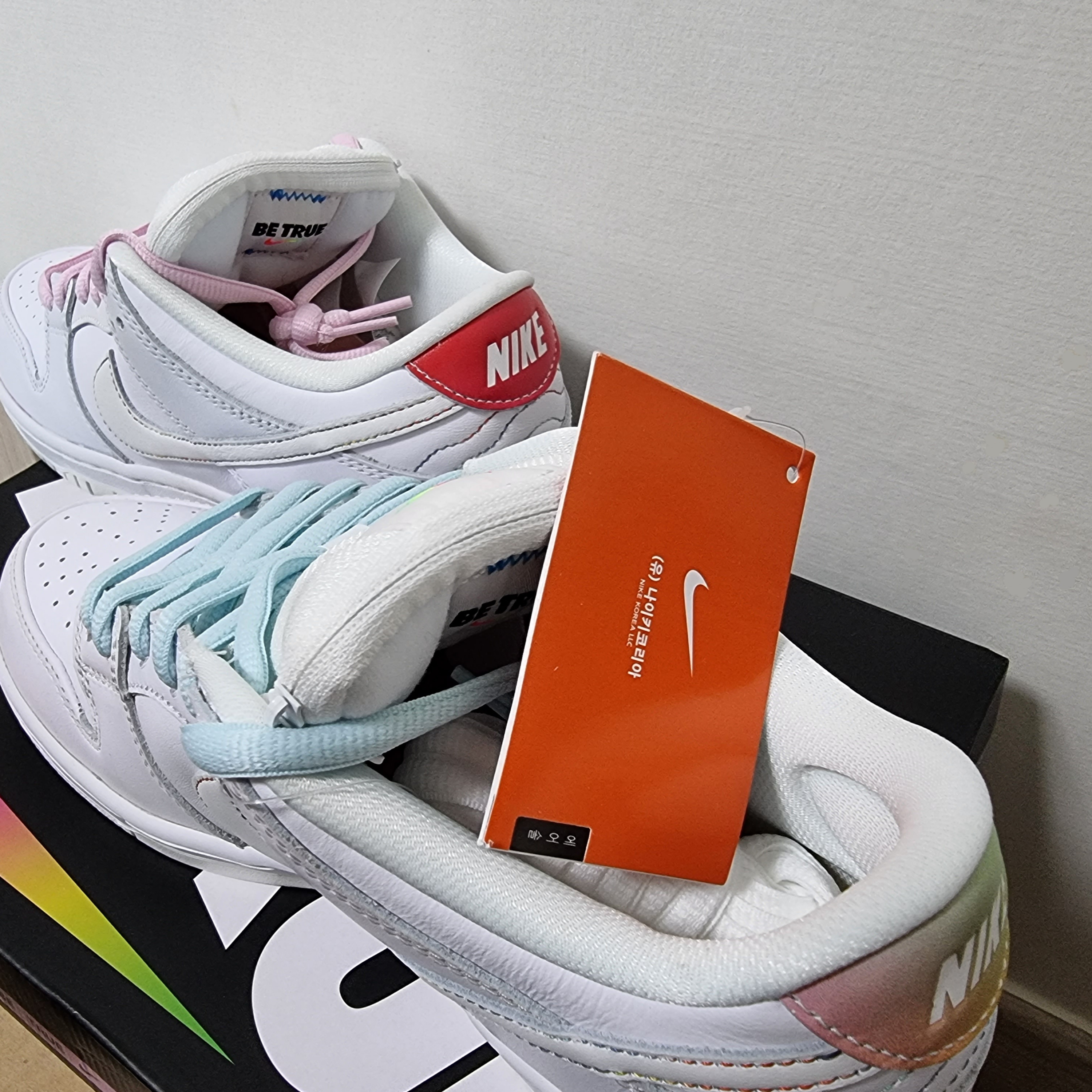 Nike SB Dunk Low Pro Be True 착용 스타일 - 3
