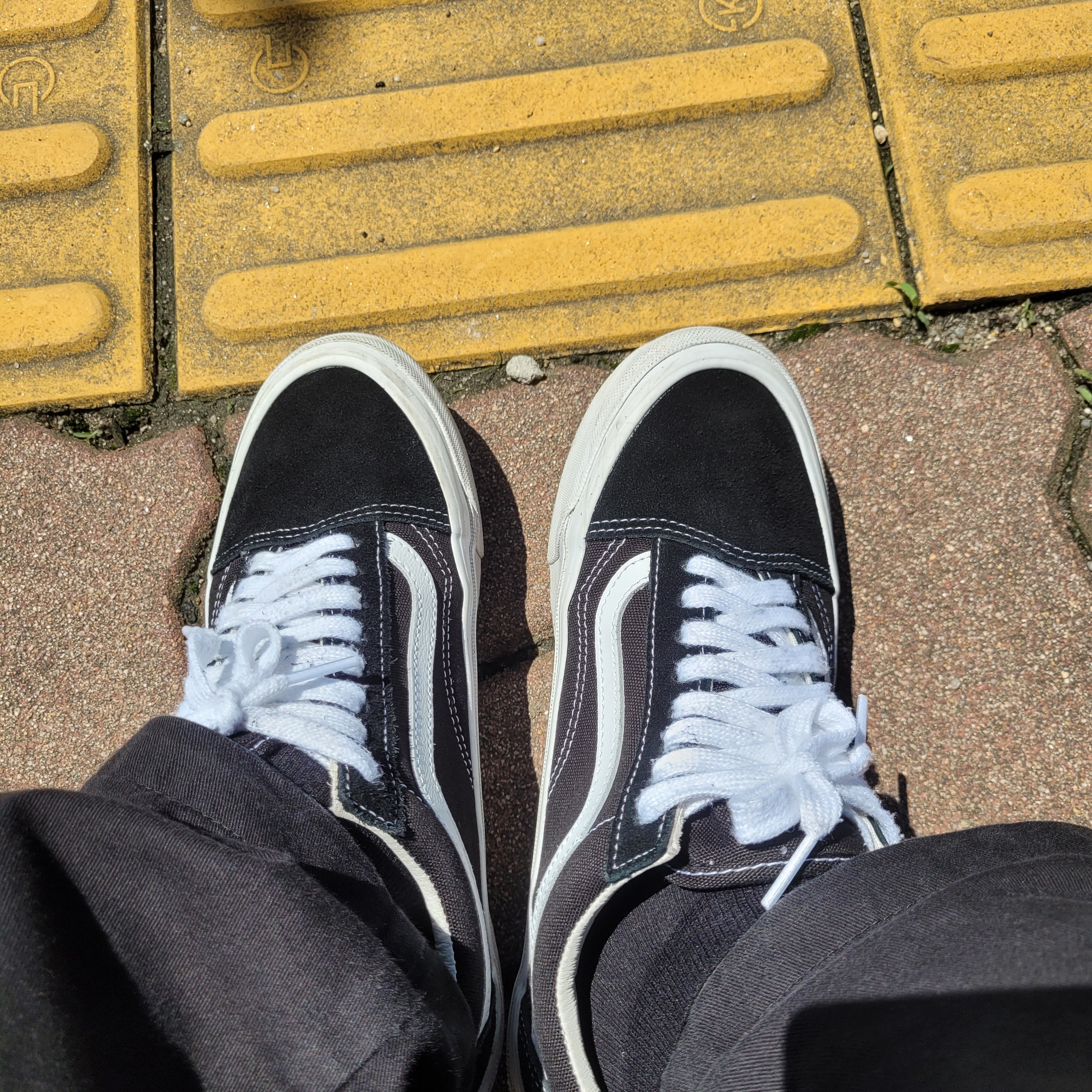Vans Vault OG Old Skool LX Black 착용 스타일