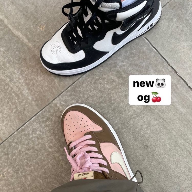 Nike x Stussy Air Force 1 '07 Mid SP Black and Light Bone, Nike x Stussy Dunk SB Low Cherry 착용 스타일