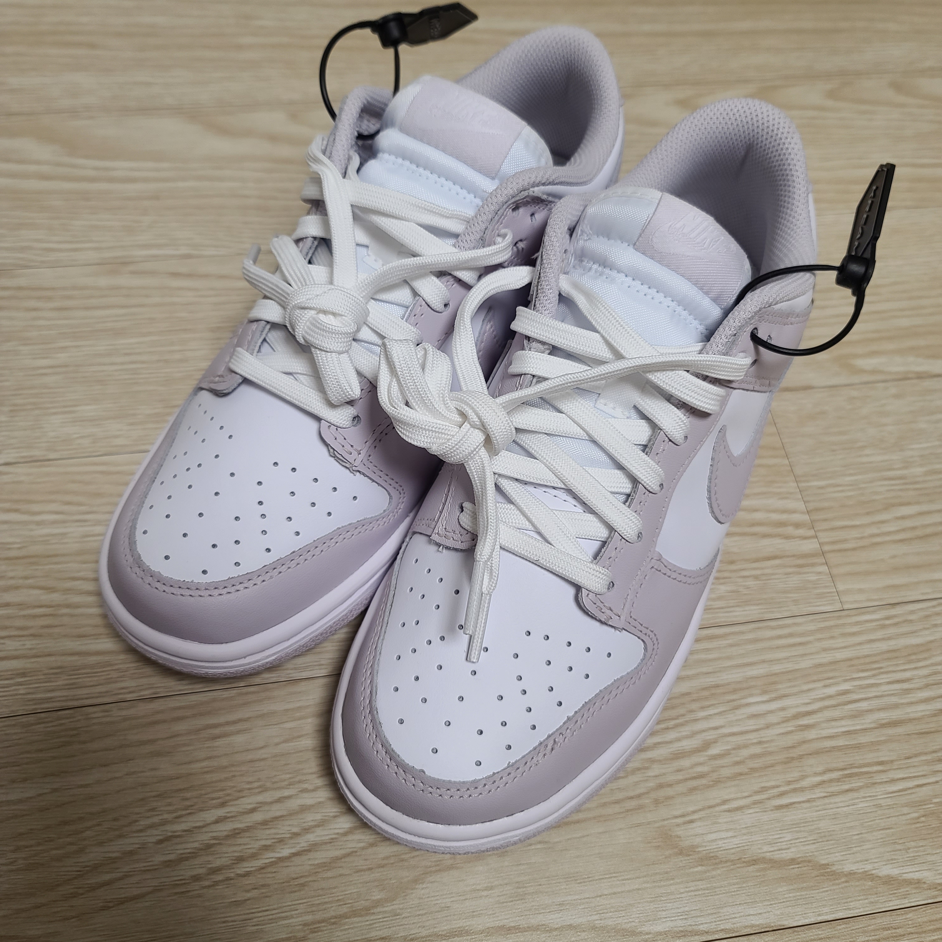 (W) Nike Dunk Low Venice 착용 스타일 - 1