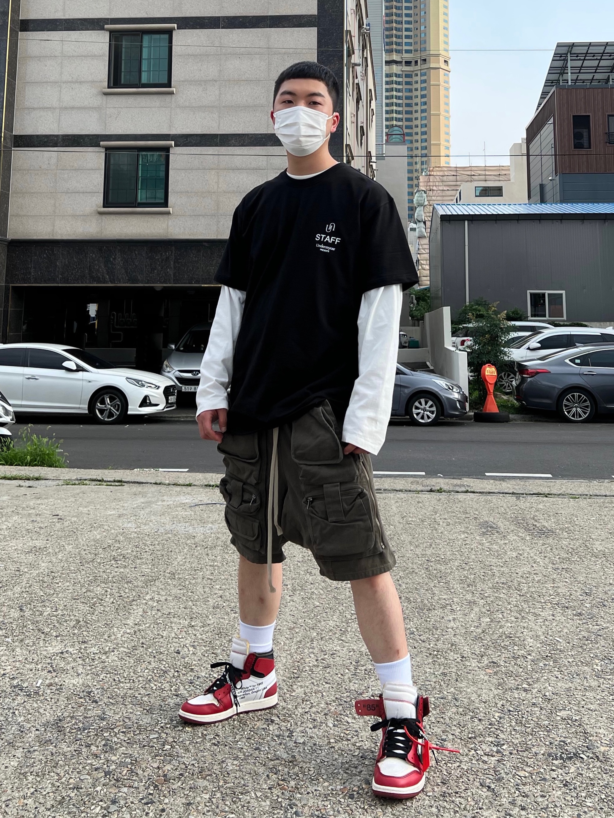 Jordan 1 x Off-White Retro High Chicago The Ten, Undermycar Shinsegae Pop-Up T-Shirt Monochrome - 22SS 착용 스타일