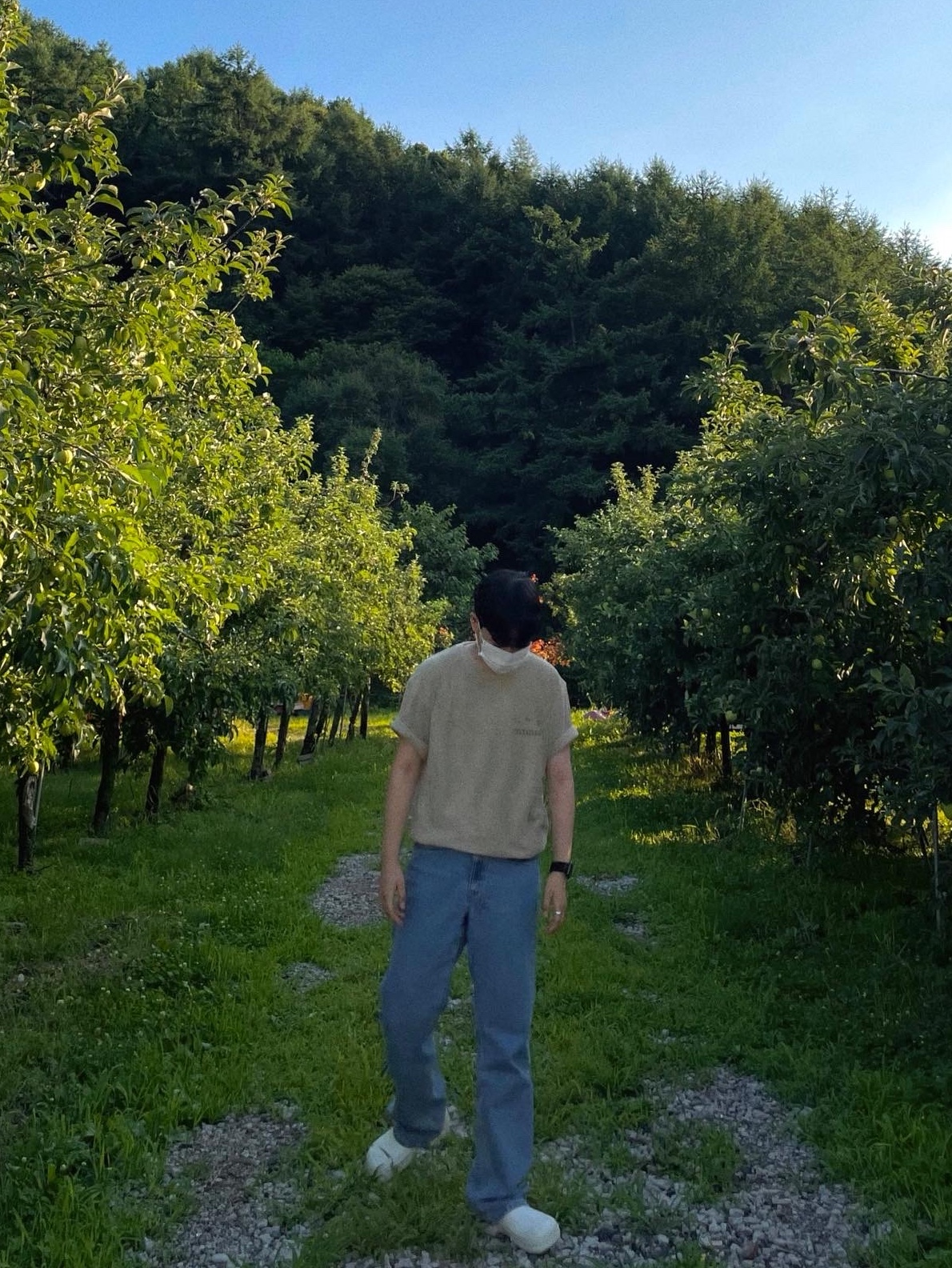 IAB Studio Towel T-Shirt Light Green, Birkenstock A640 Clog White 착용 스타일