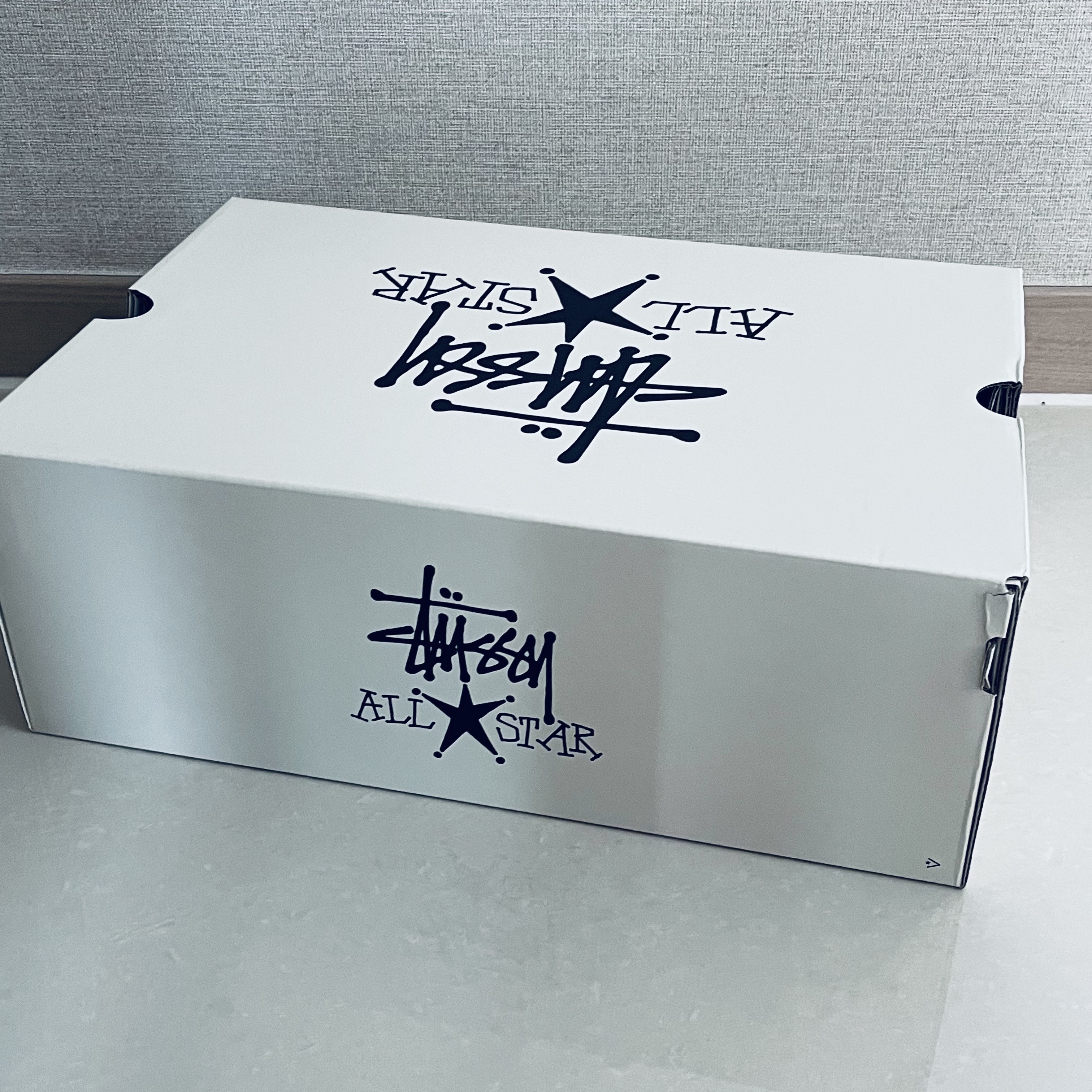 Converse x Stussy Chuck 70 High Black 착용 스타일 - 1