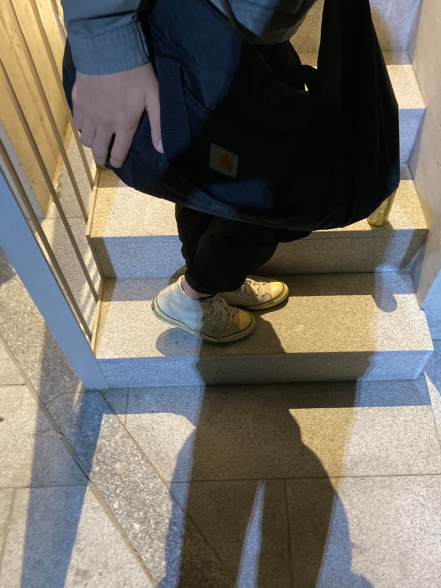 Converse x Thisisneverthat Chuck 70 High Lemon Icing 착용 스타일 - 5