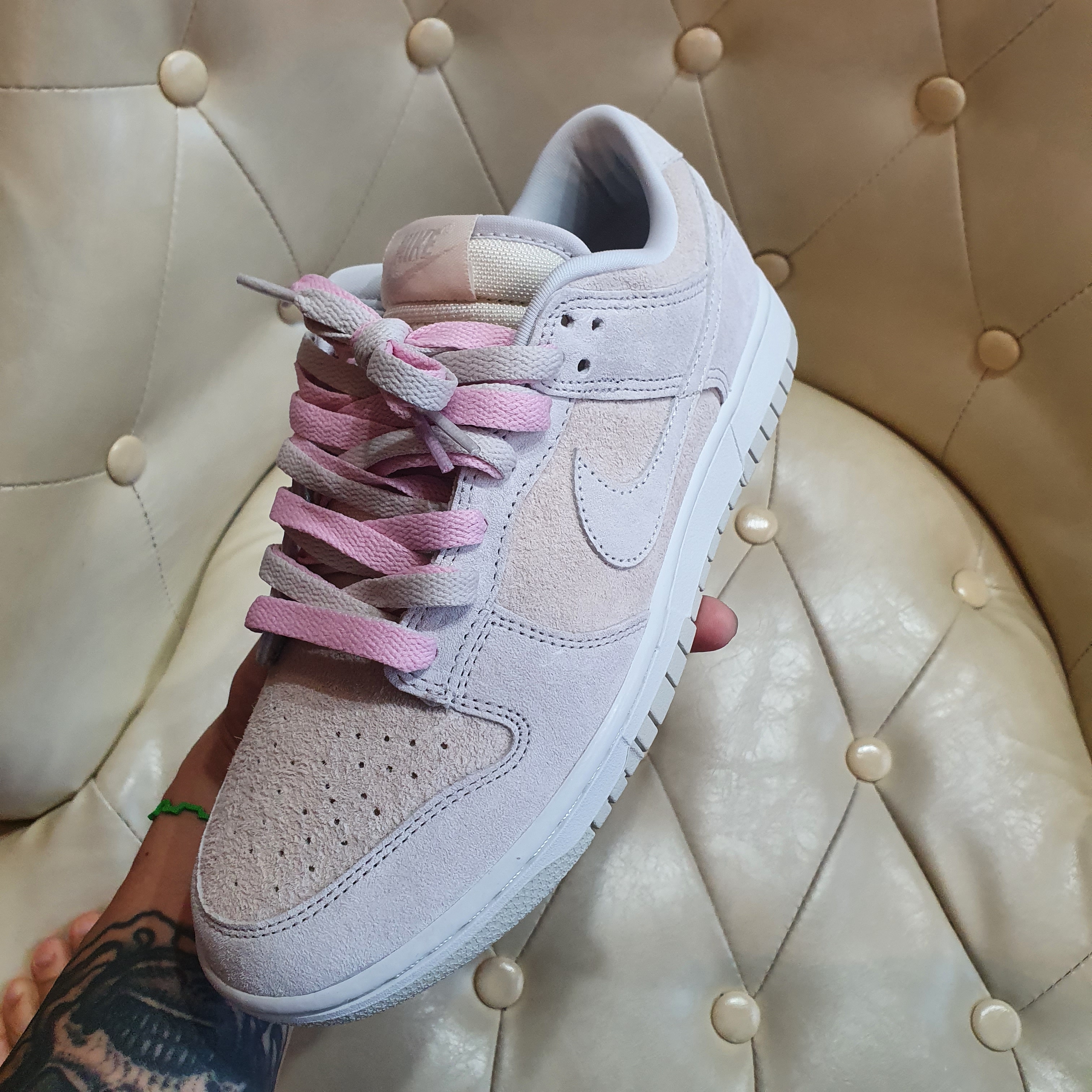 Nike Dunk Low Retro PRM Vast Grey 착용 스타일 - 2