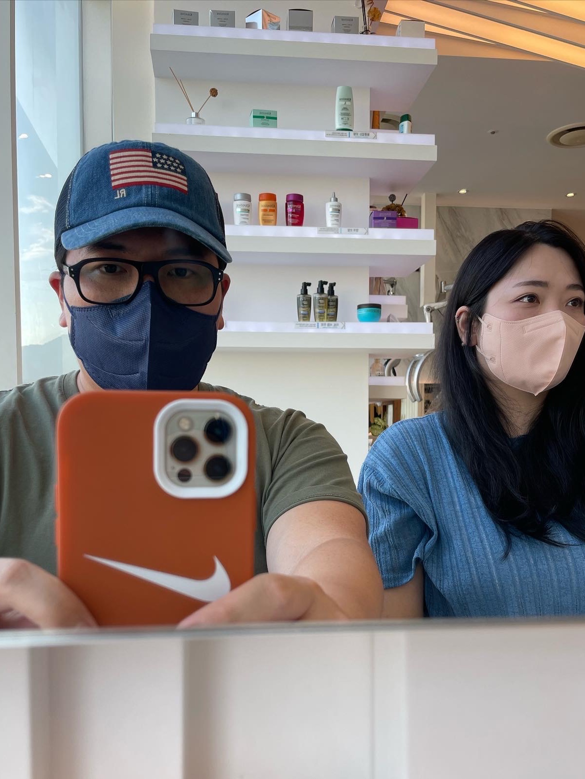 Jordan 1 Low Golf Chicago 착용 스타일 - 3