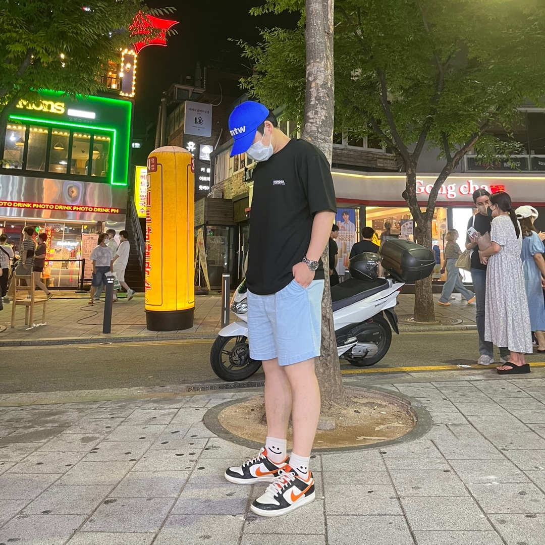 Nike Dunk Low Retro PRM Halloween 착용 스타일