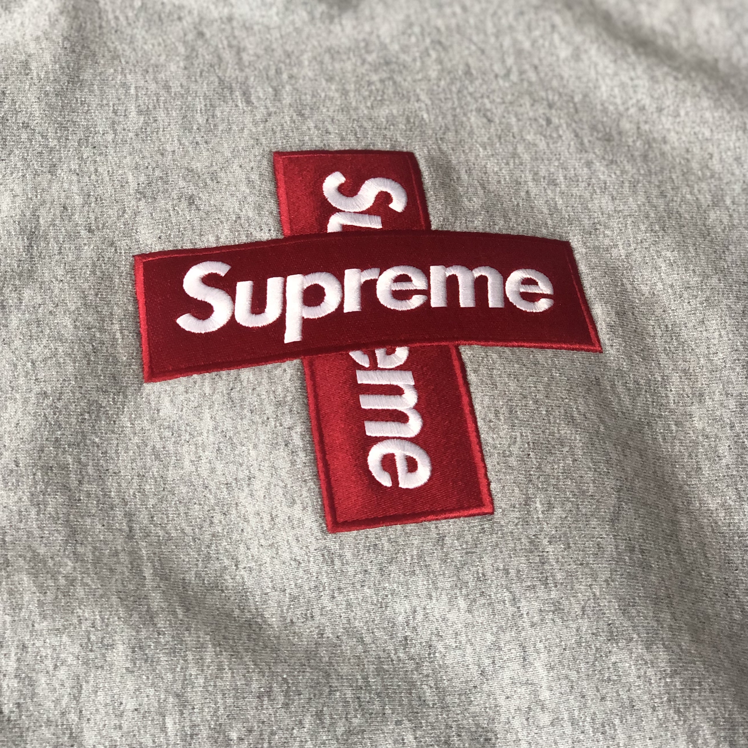 Supreme Cross Box Logo Hooded Sweatshirt Heather Grey - 20FW 착용 스타일