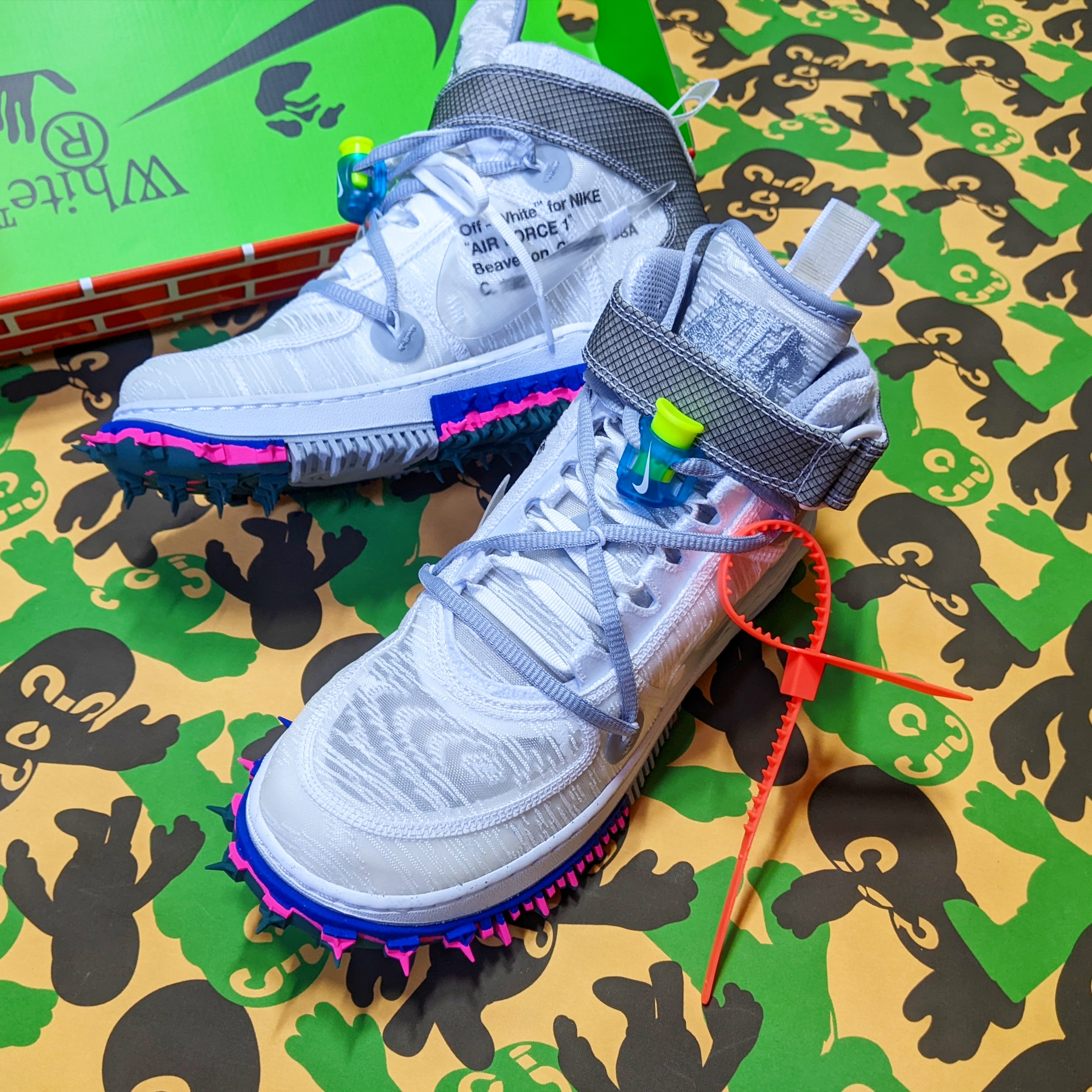 Nike x Off-White Air Force 1 Mid SP White 착용 스타일