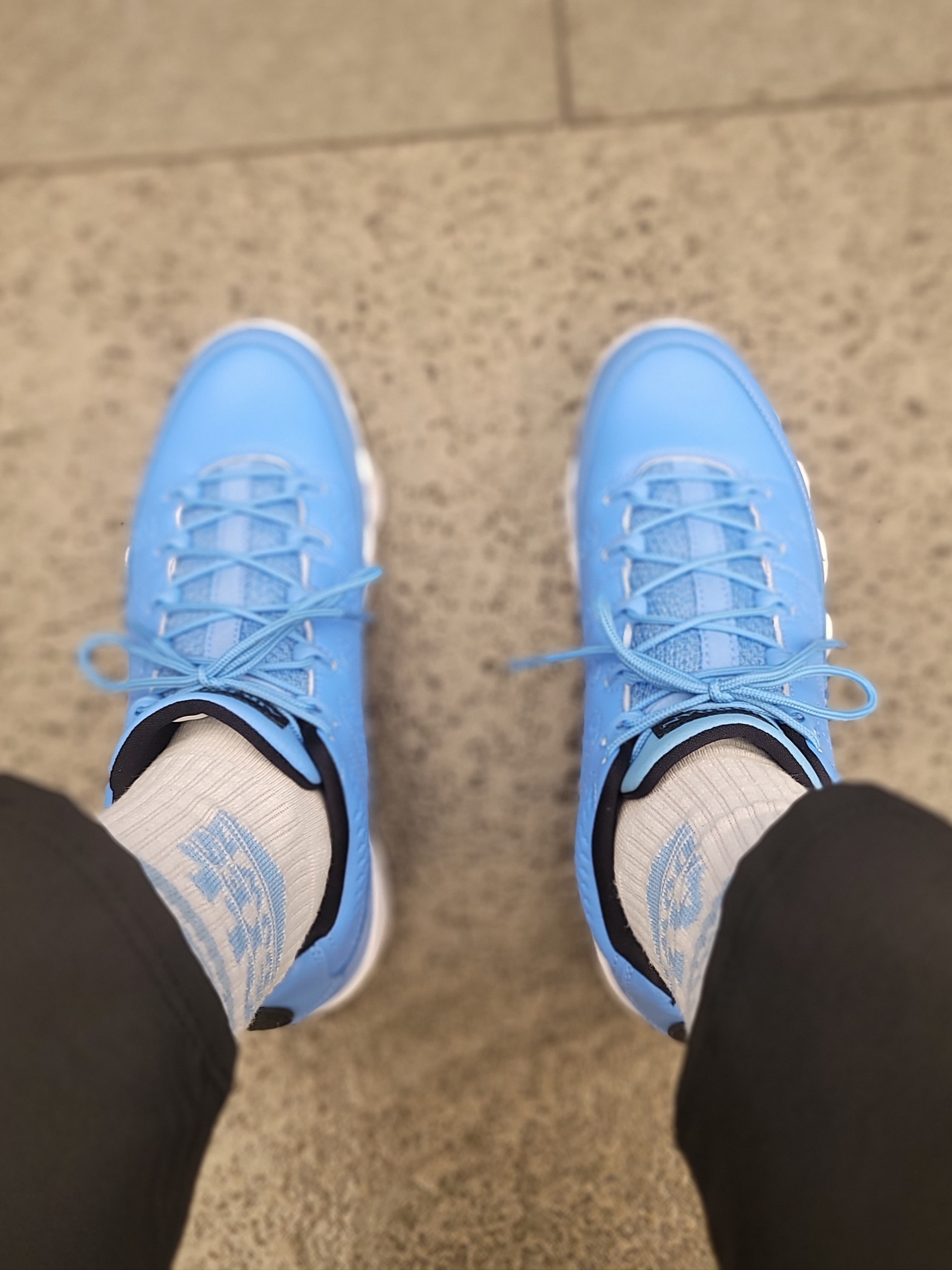Jordan 9 Retro Low Pantone 착용 스타일 - 2