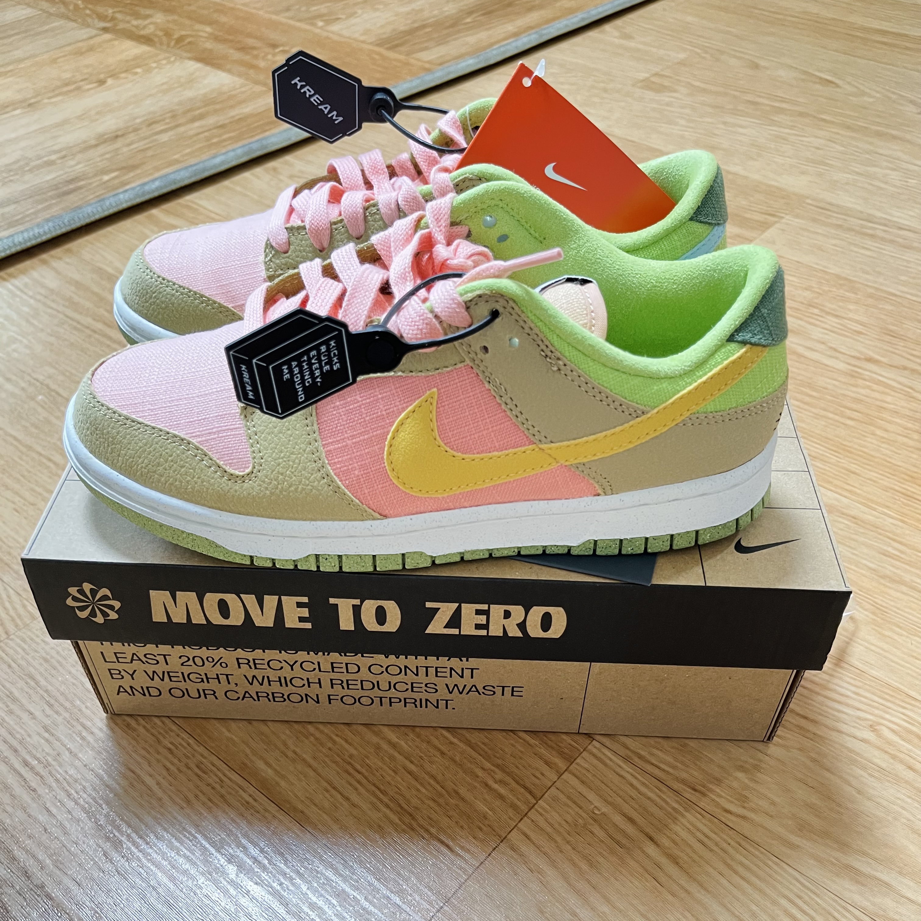 Nike Dunk Low Retro SE Next Nature Sun Club Arctic Orange 착용 스타일 - 1