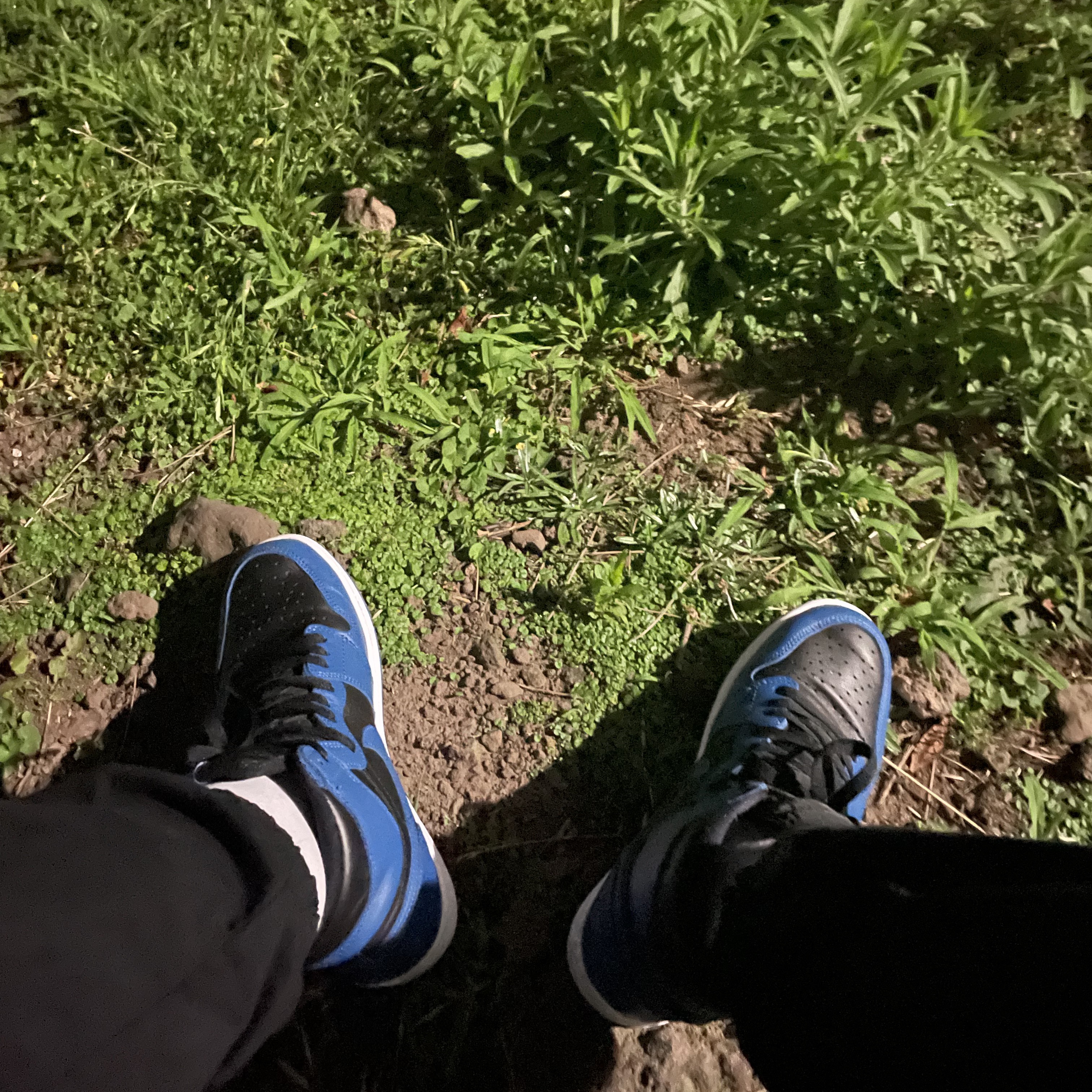Jordan 1 Retro High OG Dark Marina Blue 착용 스타일 - 2