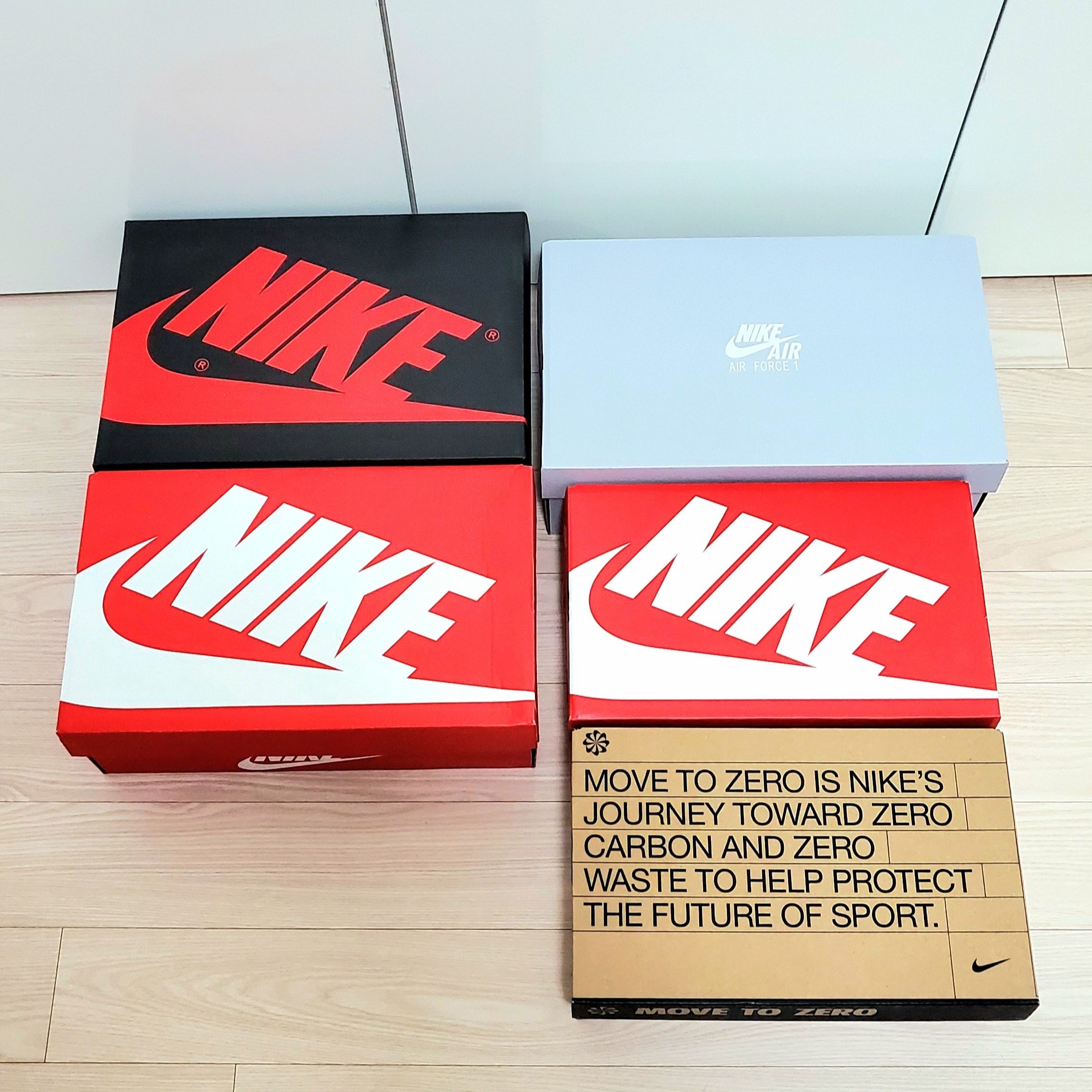Nike Air Force 1 '07 Low White, Nike Dunk Low Retro Valerian Blue 착용 스타일 - 1