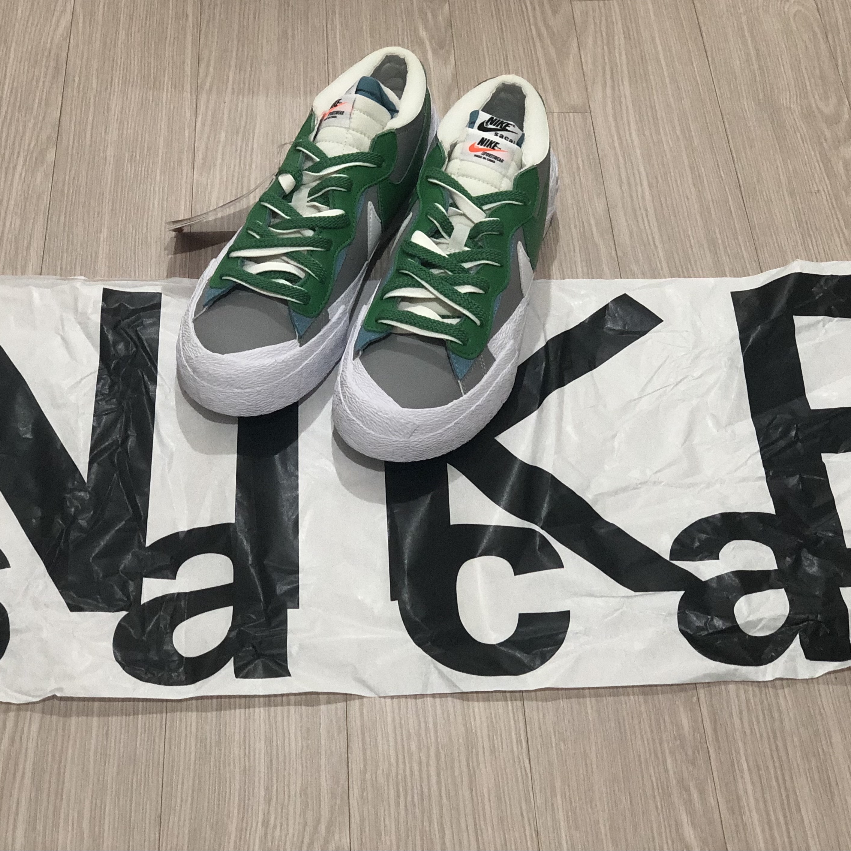 Nike x Sacai Blazer Low Classic Green 착용 스타일
