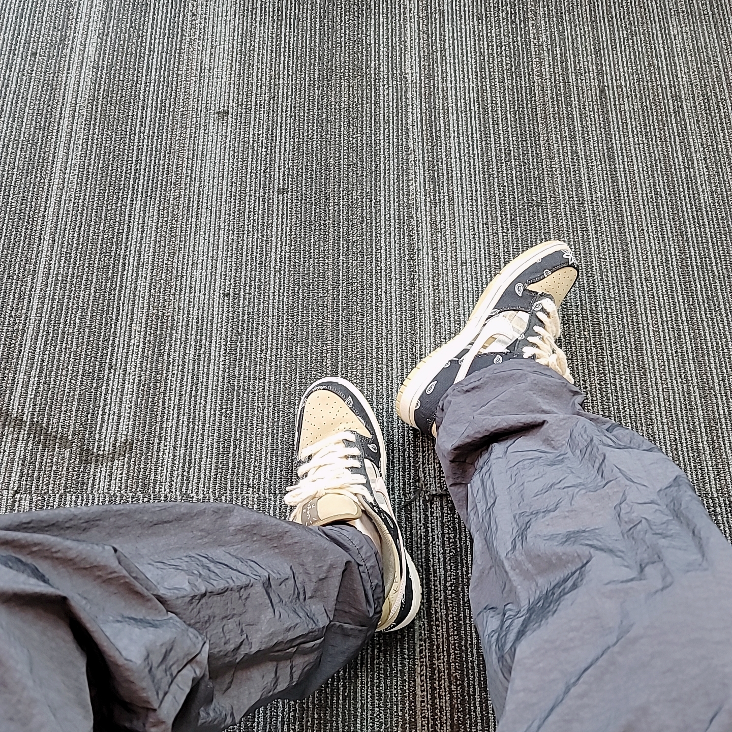 Nike x Travis Scott SB Dunk Low 착용 스타일