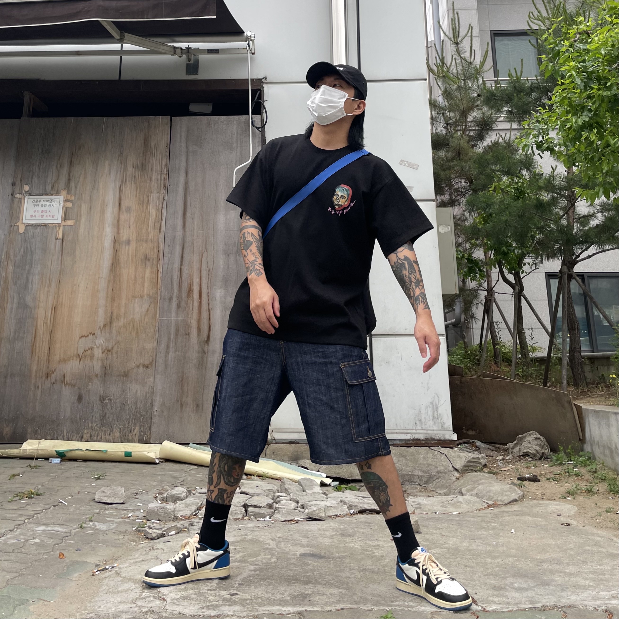 Jordan 1 x Travis Scott x Fragment Retro Low OG SP Military Blue, Supreme Waxed Cotton Camp Cap Black - 21FW 착용 스타일 - 1