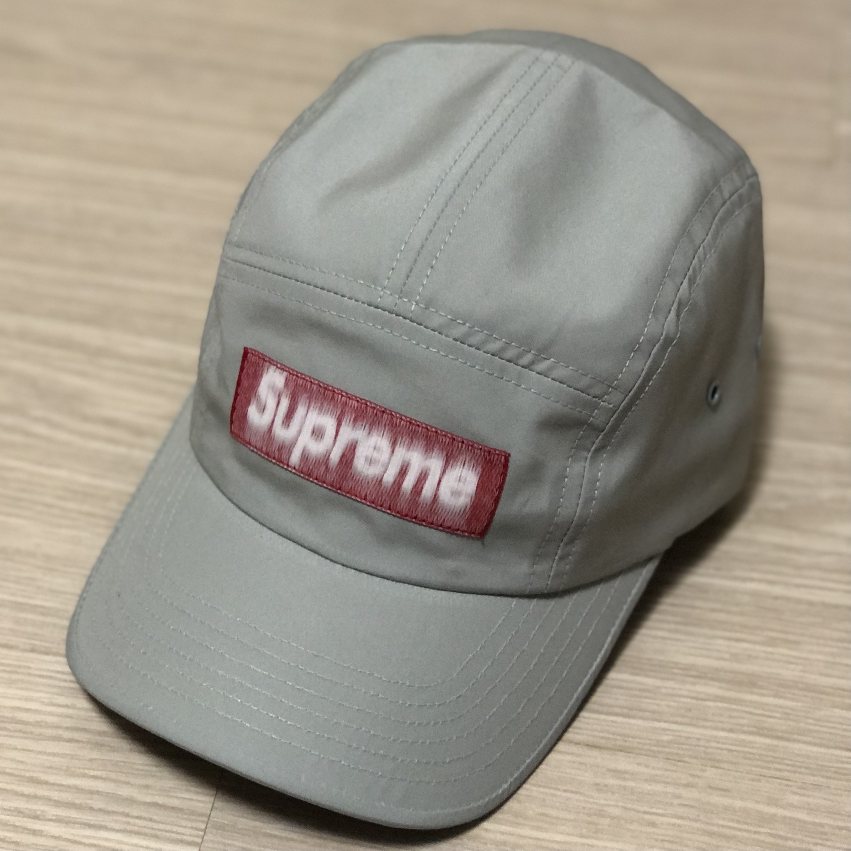 Supreme Reversed Label Camp Cap Grey - 21SS 착용 스타일