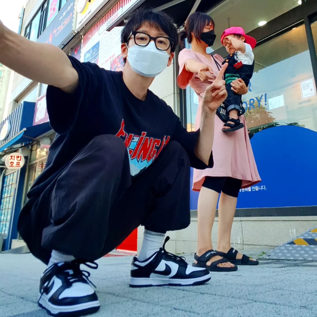 Nike Dunk Low Retro Black 착용 스타일