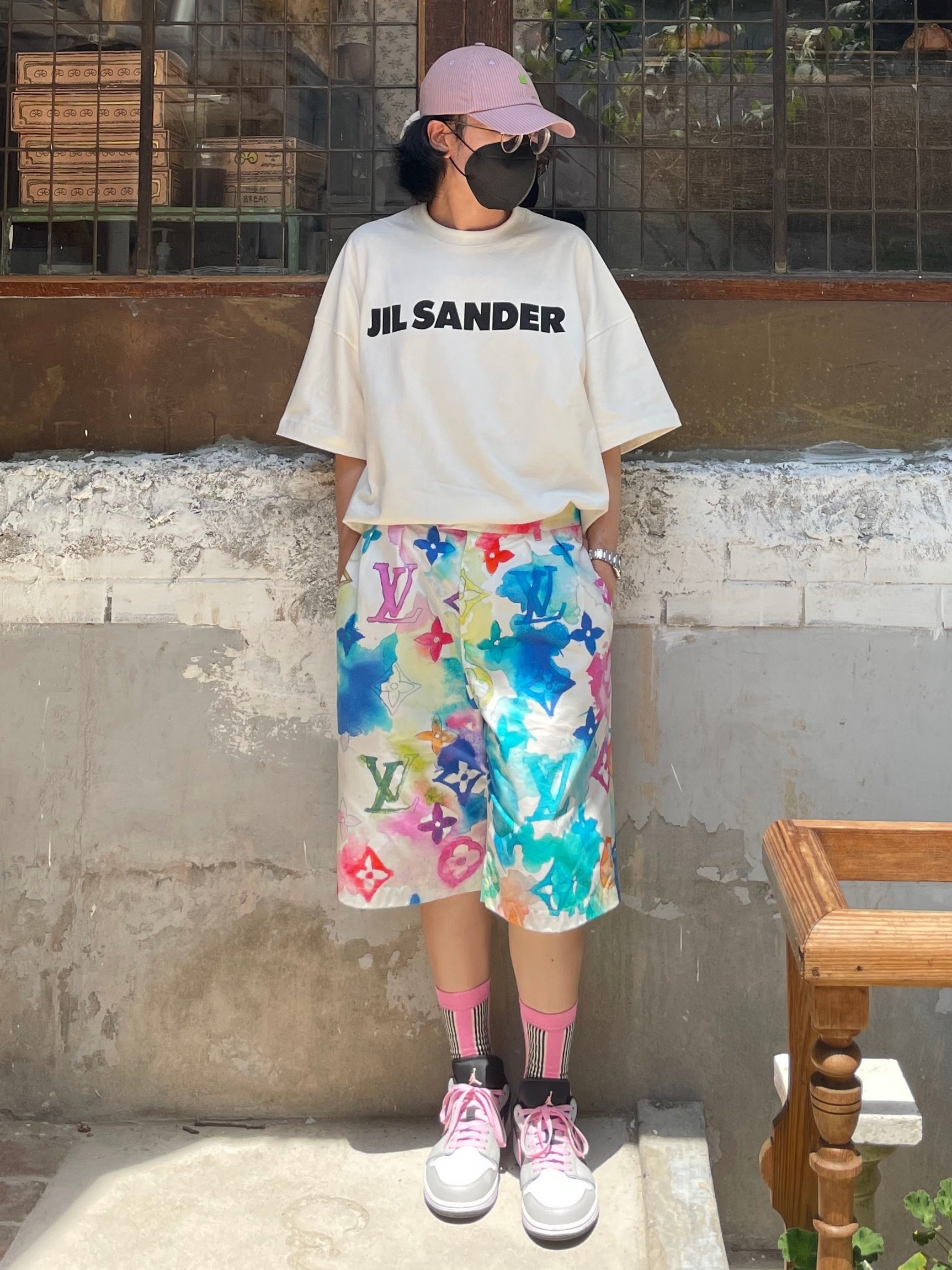 Jil Sander Logo T-Shirt Natural - 22SS, Jordan 1 Low Grey Fog Black Bleached Coral 착용 스타일 - 1