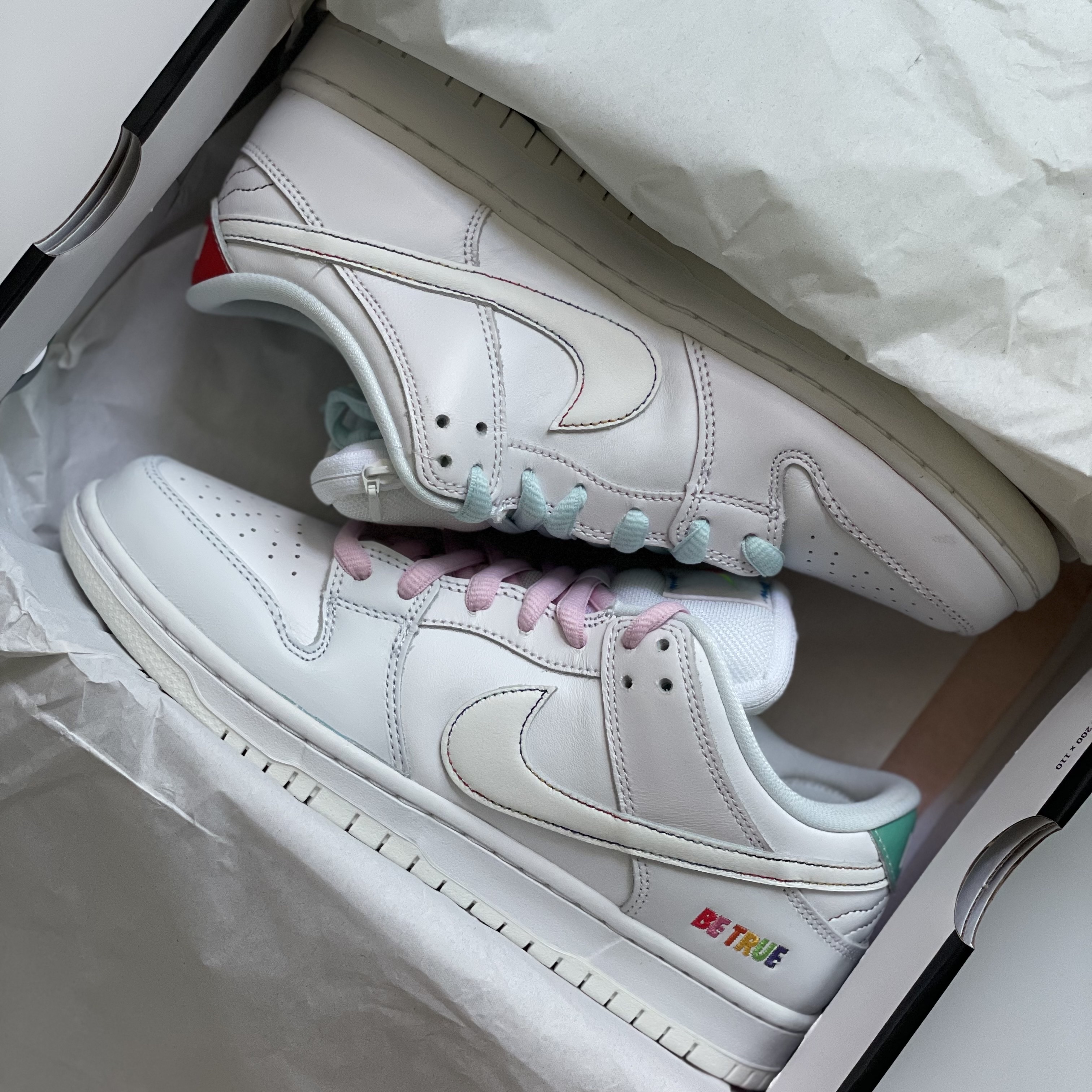 Nike SB Dunk Low Pro Be True 착용 스타일