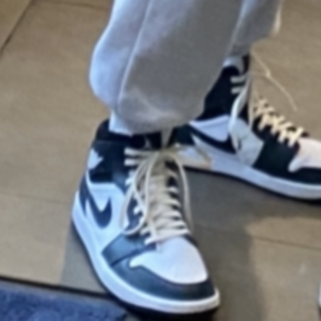 Jordan 1 Low Dark Teal, Jordan 1 Mid Dark Teal 착용 스타일 - 1