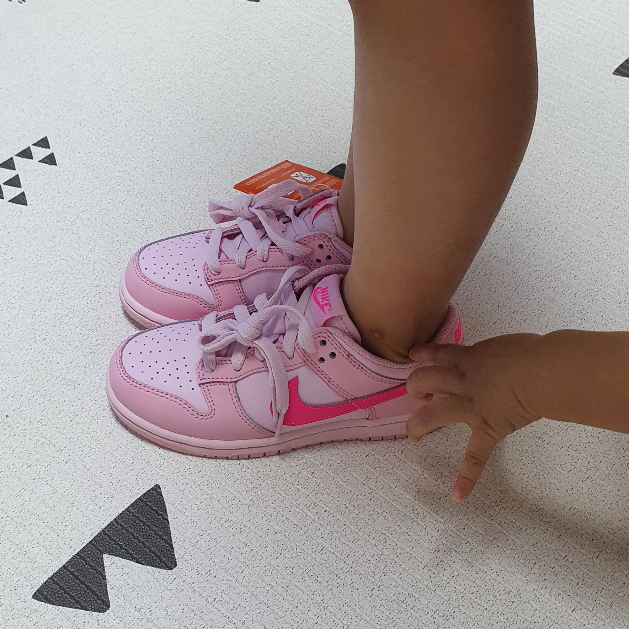 (PS) Nike Dunk Low Triple Pink 착용 스타일 - 4