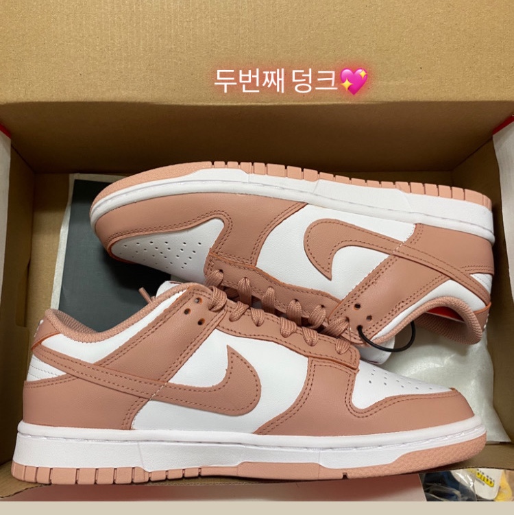 (W) Nike Dunk Low Rose Whisper 착용 스타일 - 1