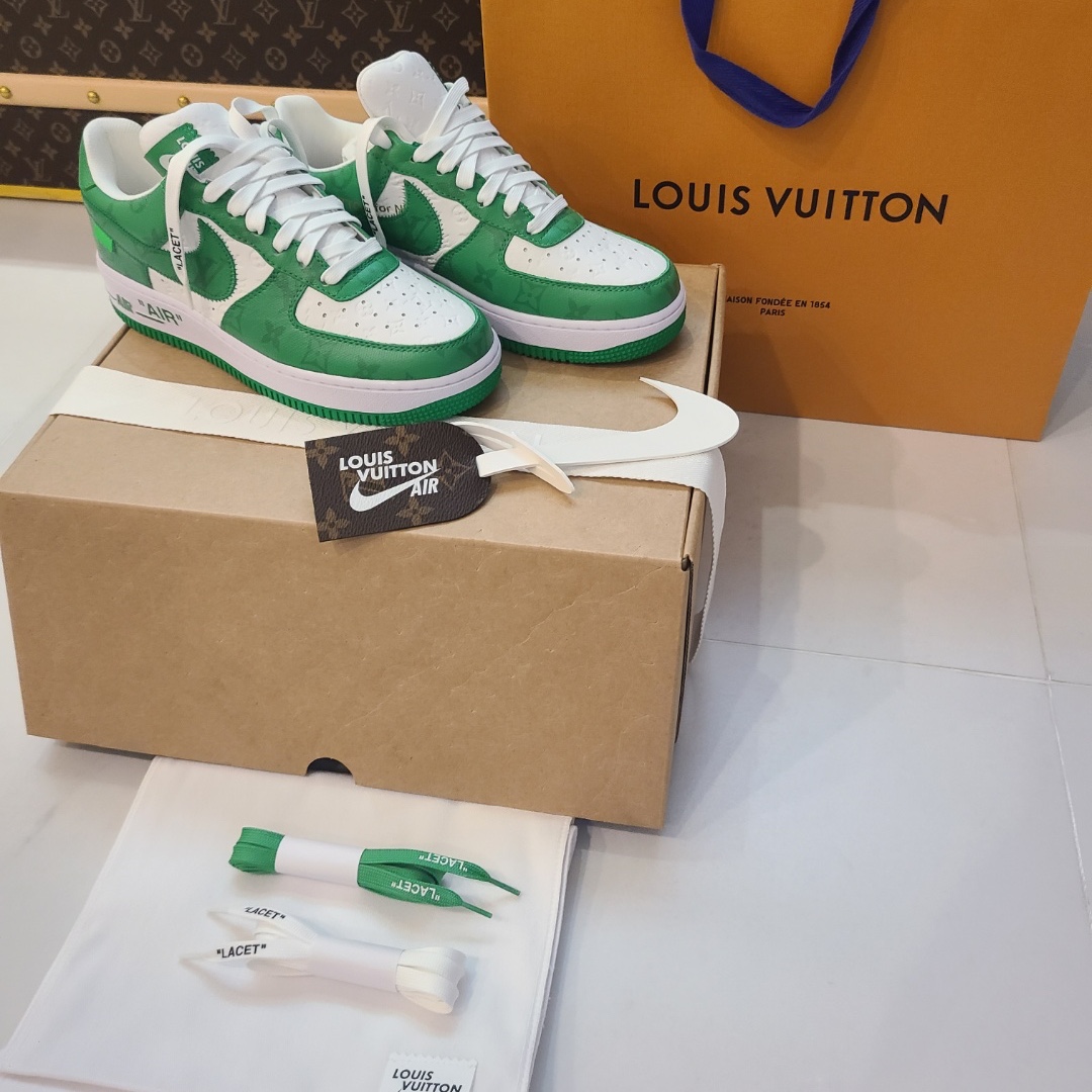 Louis Vuitton x Nike Air Force 1 Low by Virgil Abloh White Gym Green 착용 스타일 - 4