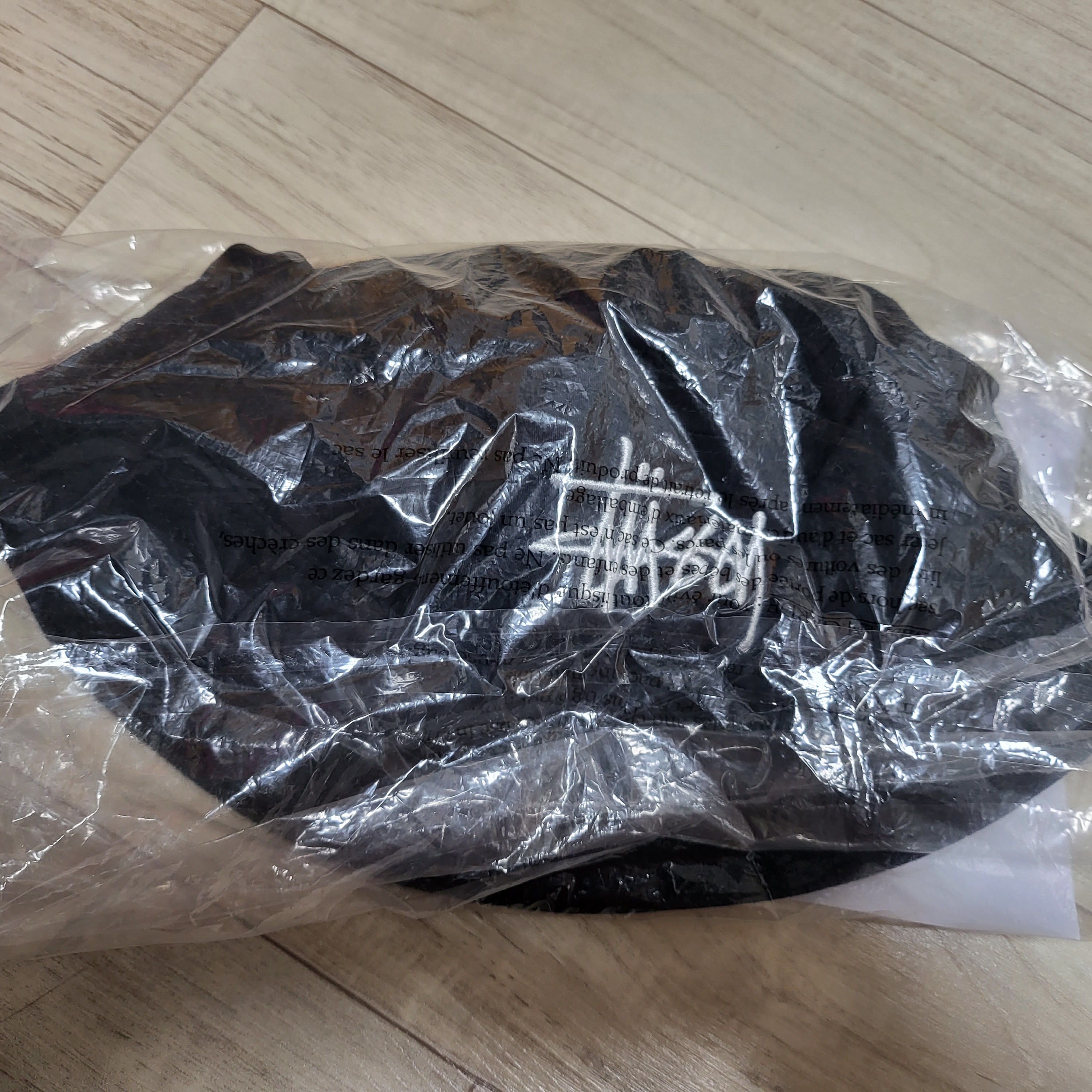 Stussy Brushed Big Basic Bucket hat Black 착용 스타일