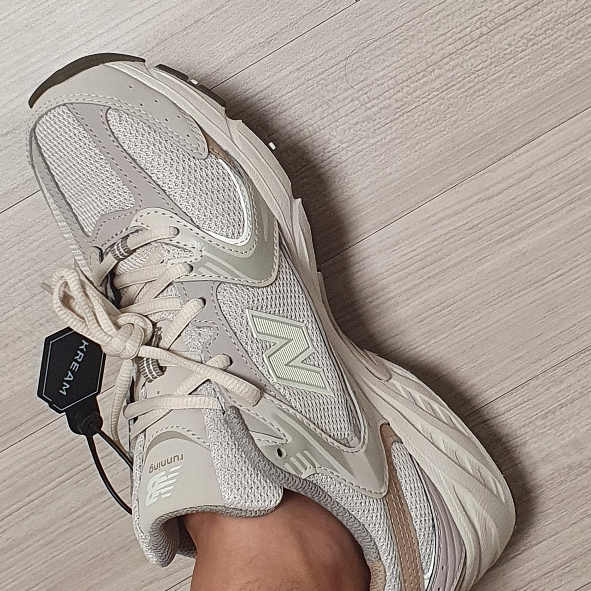 New Balance 530 Mars 착용 스타일 - 2