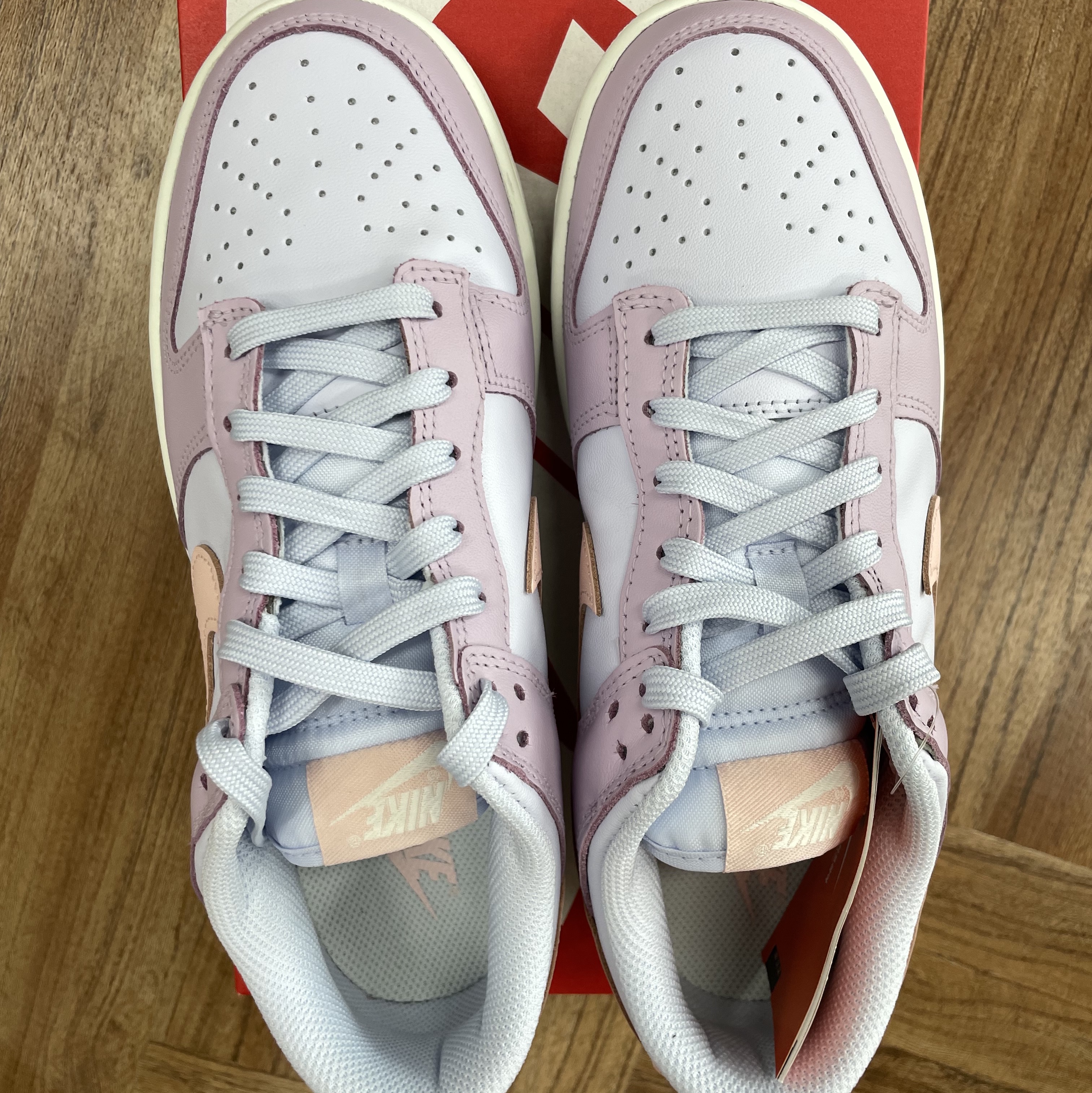 (W) Nike Dunk Low Atmosphere Pink 착용 스타일 - 5