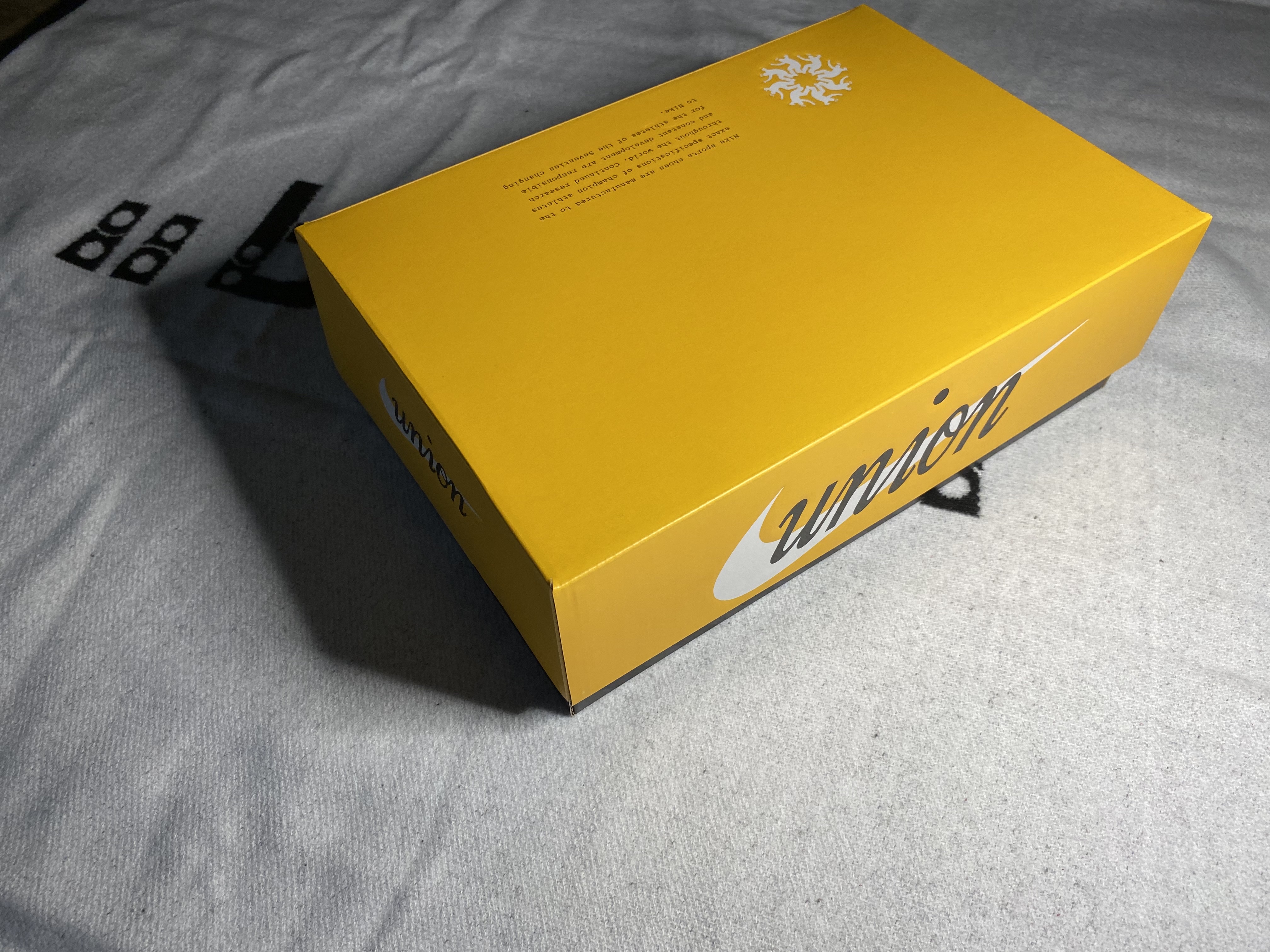 Nike x Union Cortez SP Sesame, Off-White x Amore Pacific Play Kit 착용 스타일 - 1