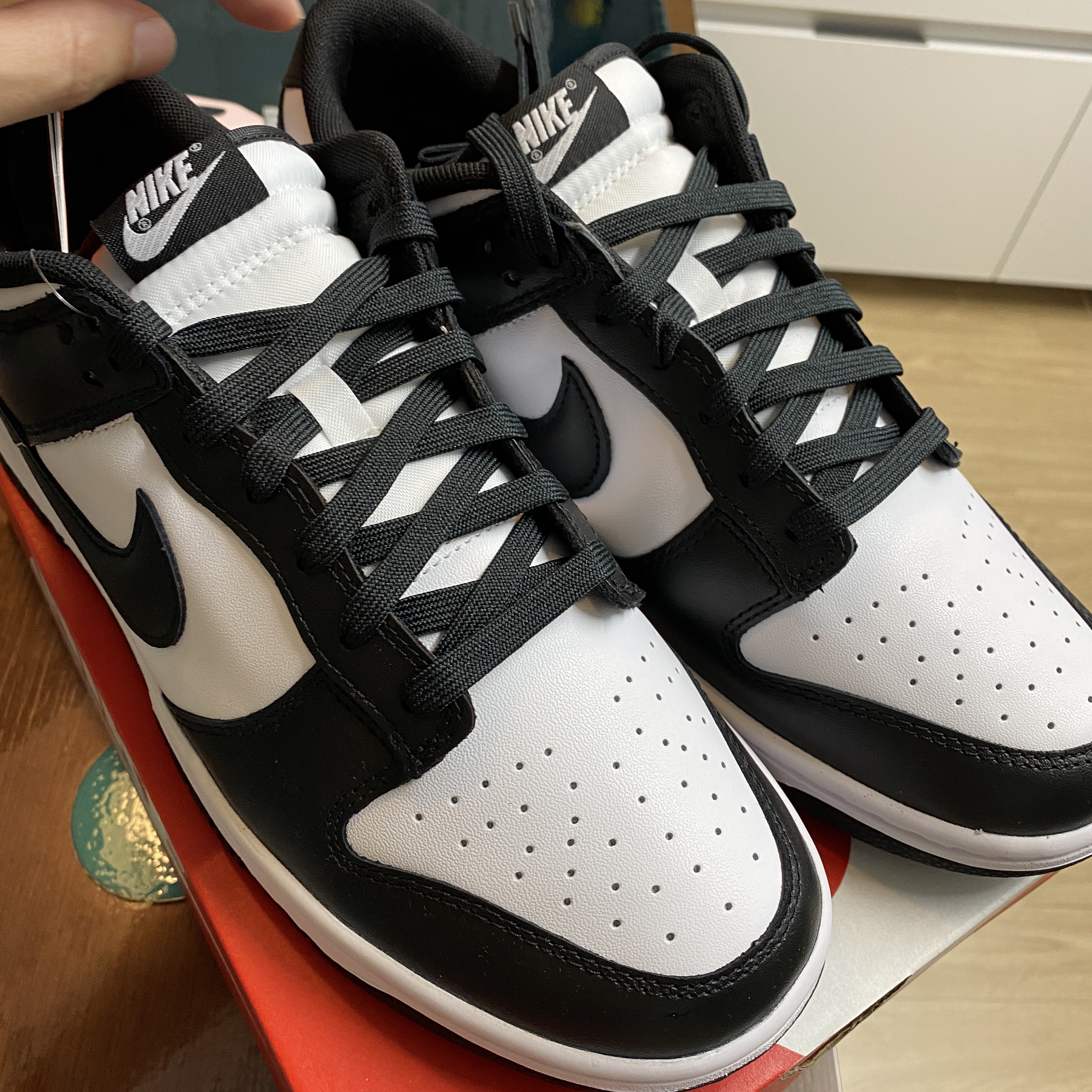 Nike Dunk Low Retro Black 착용 스타일