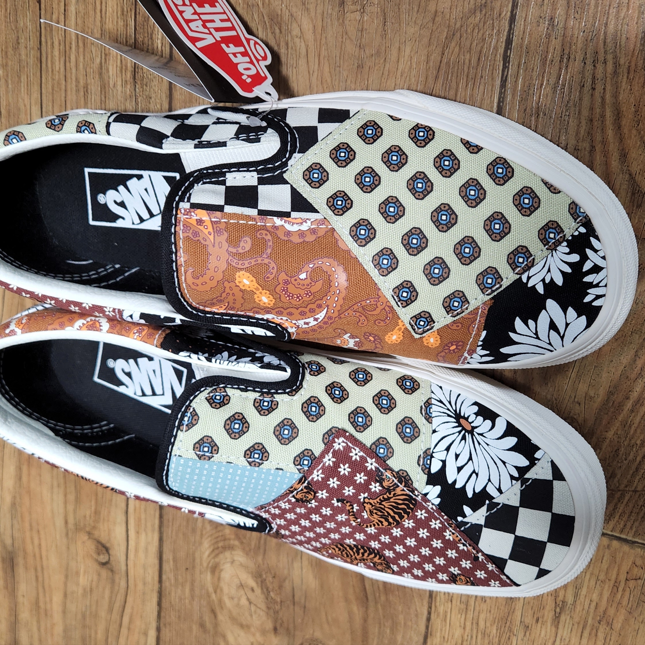 Vans Slip-On Tiger Patchwork 착용 스타일 - 2