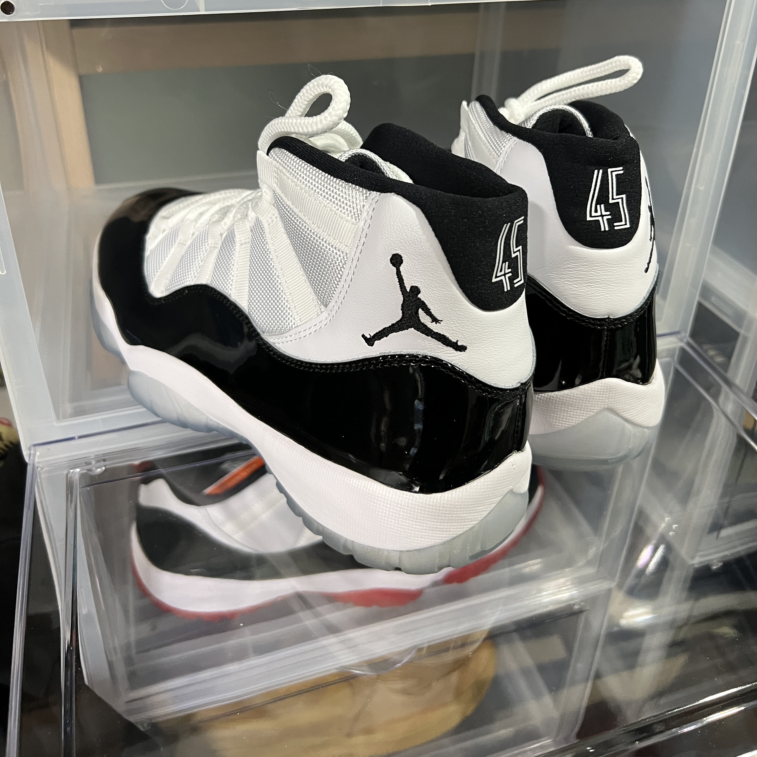 Jordan 11 Retro Concord 2018 착용 스타일