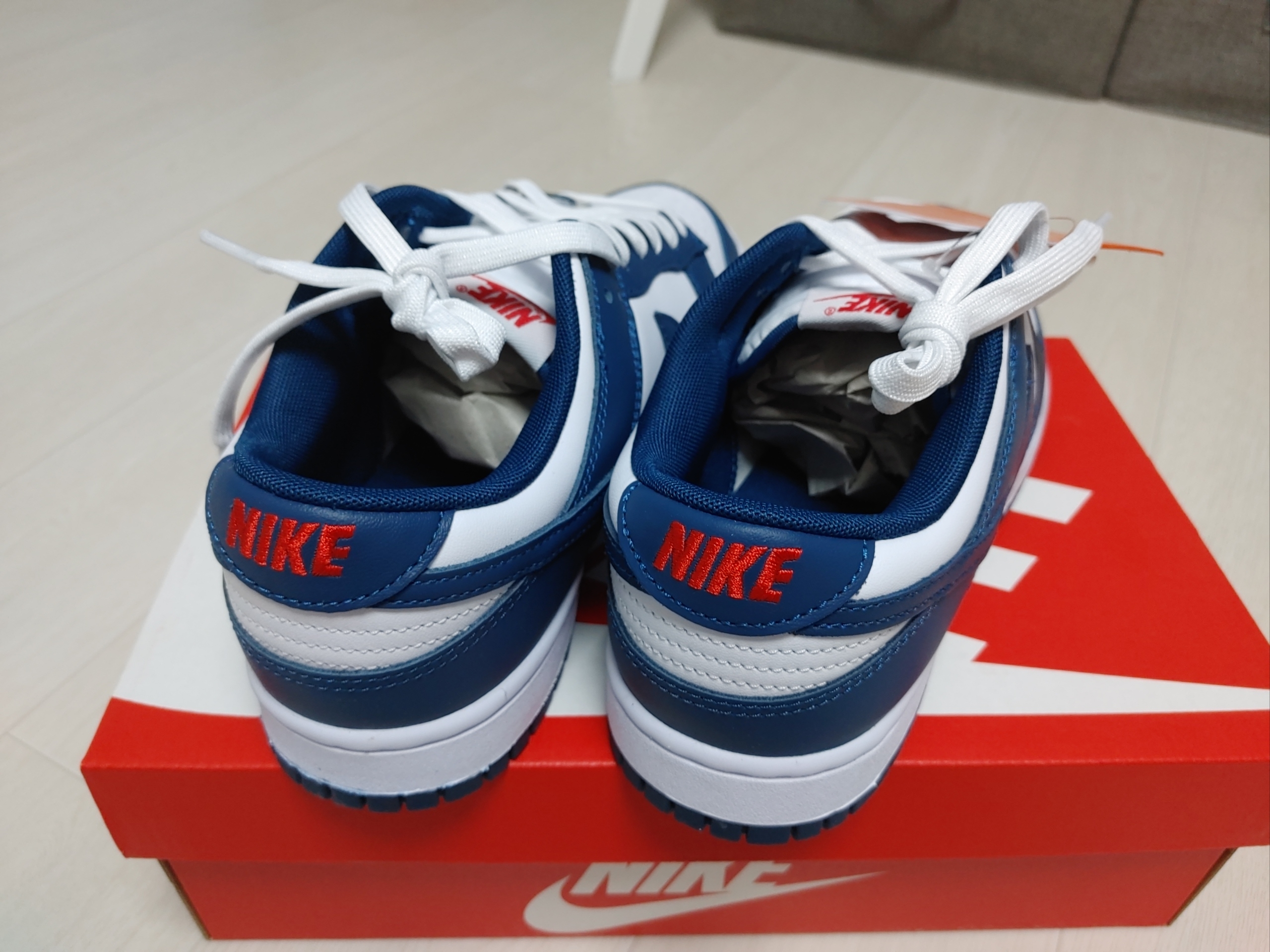 Nike Dunk Low Retro Valerian Blue 착용 스타일 - 3