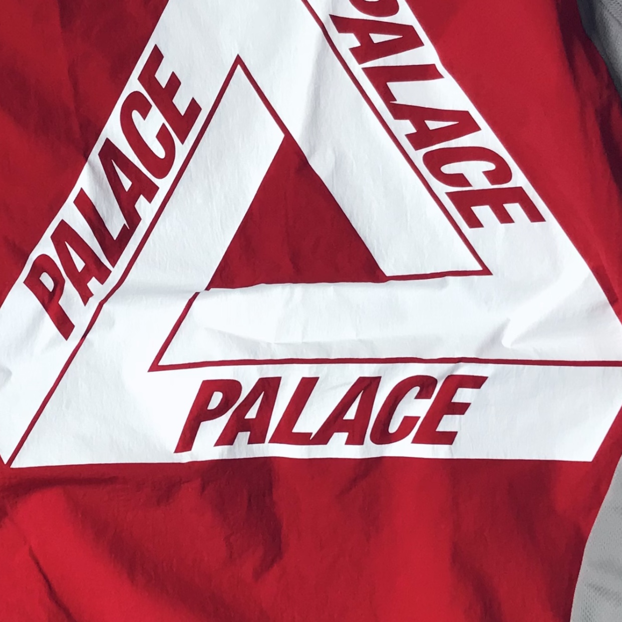 Palace Shell Pullover Jacket Red - 22SS 착용 스타일