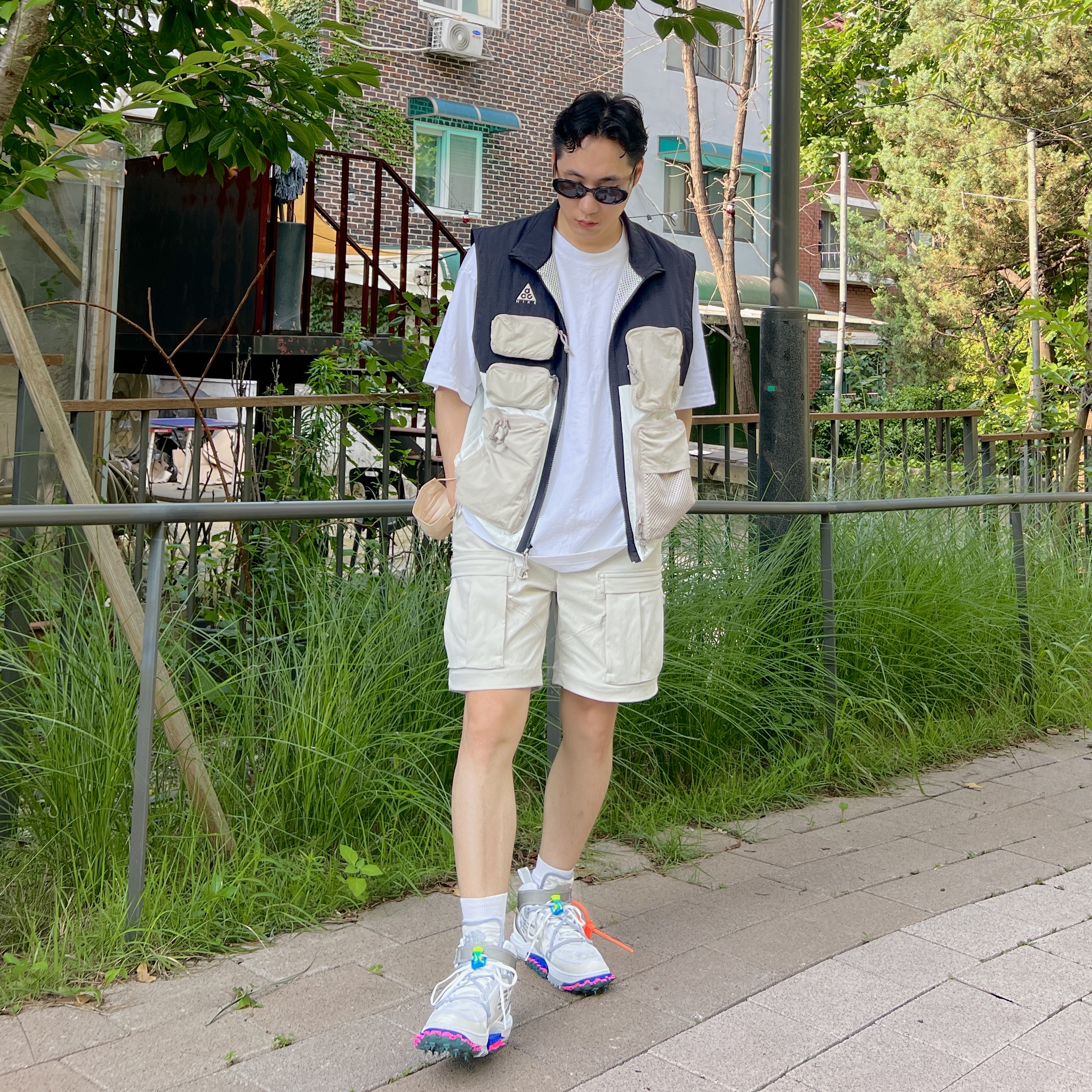 Nike x Off-White Air Force 1 Mid SP White 착용 스타일